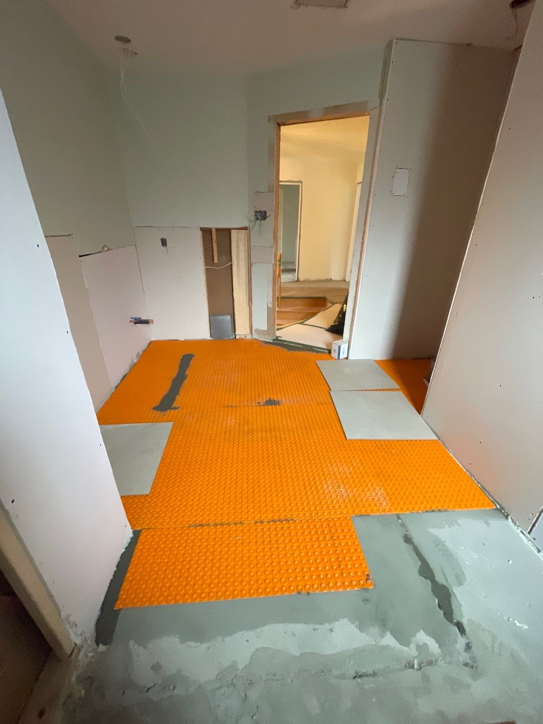 Large scale renovation by Eco-Nature Construction Inc.