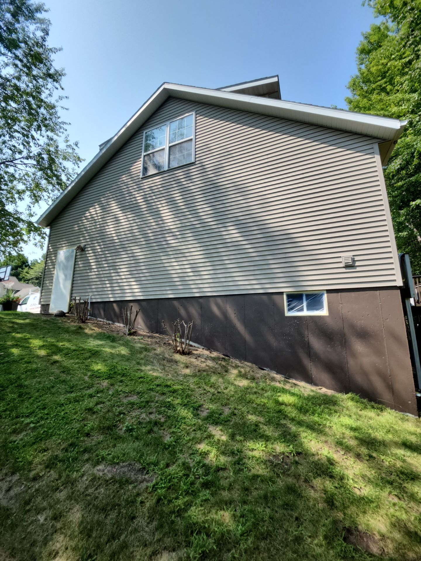 Exterior home painting. by Gordon Painting