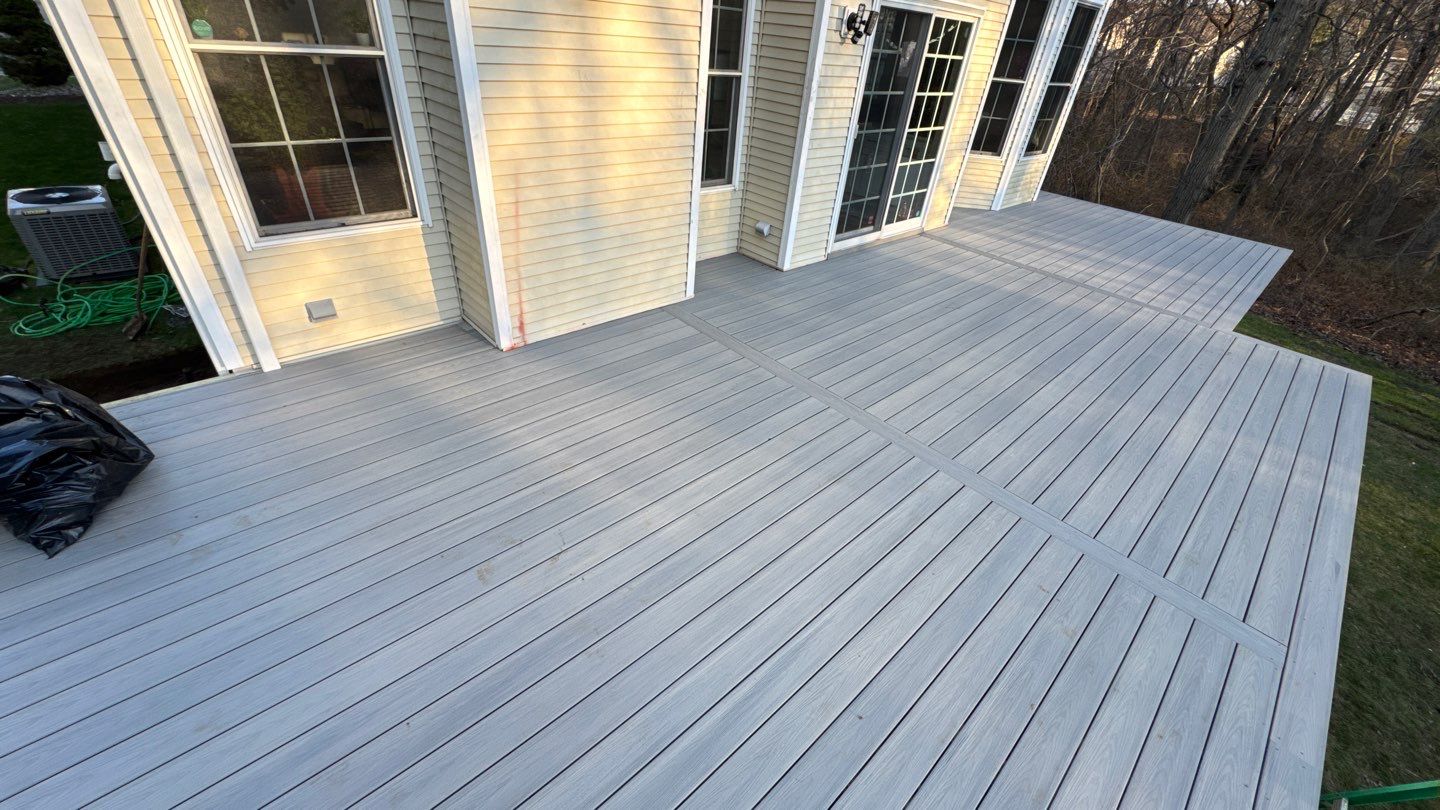 New Deck in Old Bridge, New Jersey by deck guardian