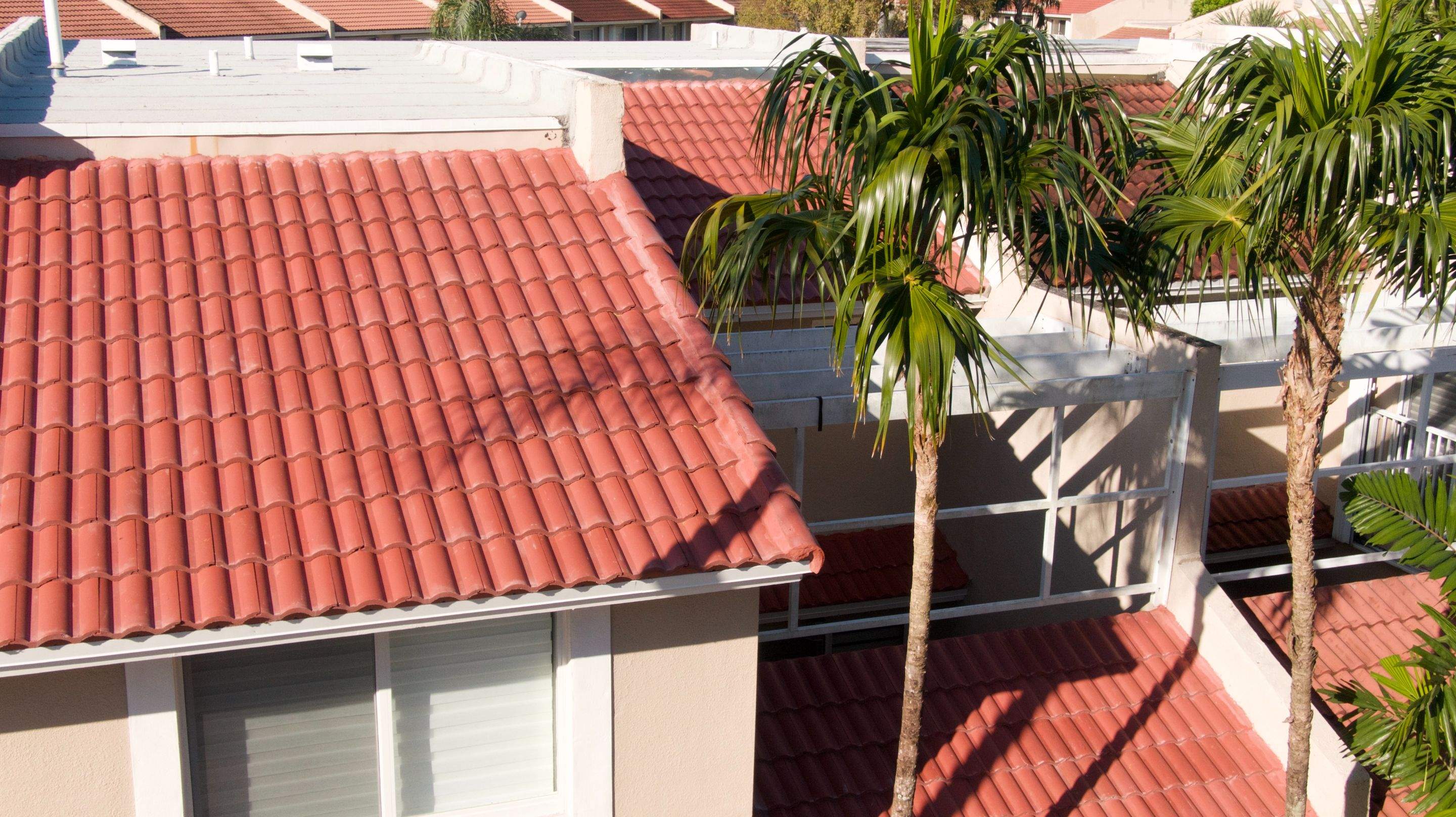 Crown - Tuscany - Smoked Fireclay by Istueta Roofing