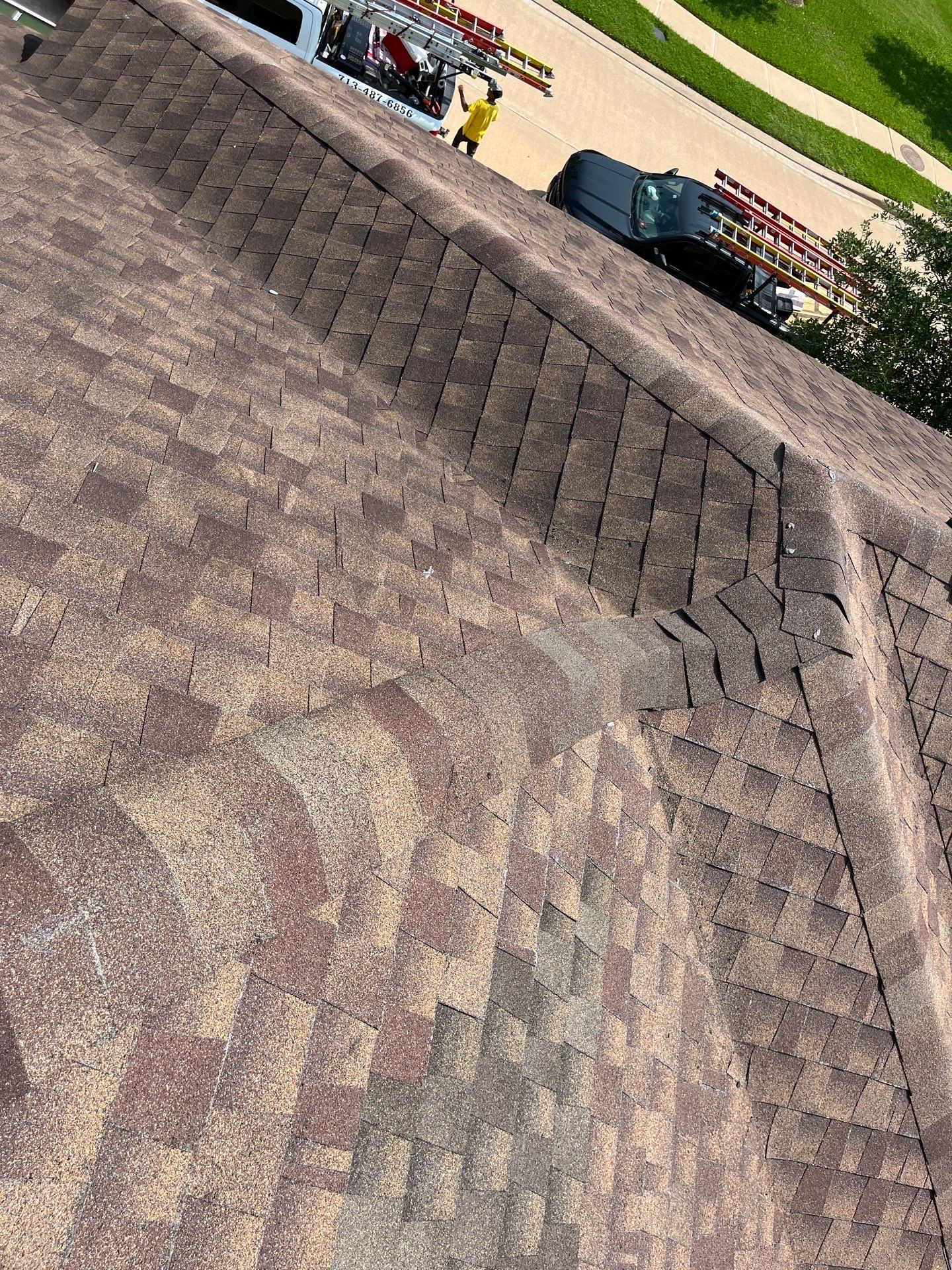 Hail Damage using Owen's Corning Duration (Lifetime) Shingles by Roof Repair Company