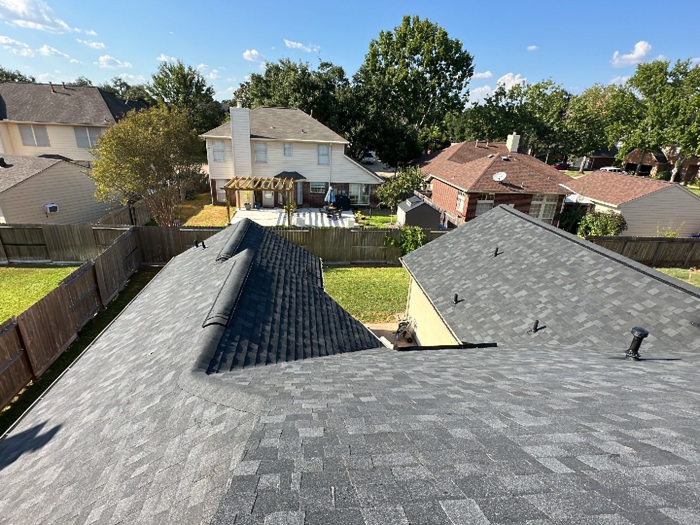 Residential Roofing Installation using Owen's Corning Duration (Lifetime) Shingles by Roof Repair Company