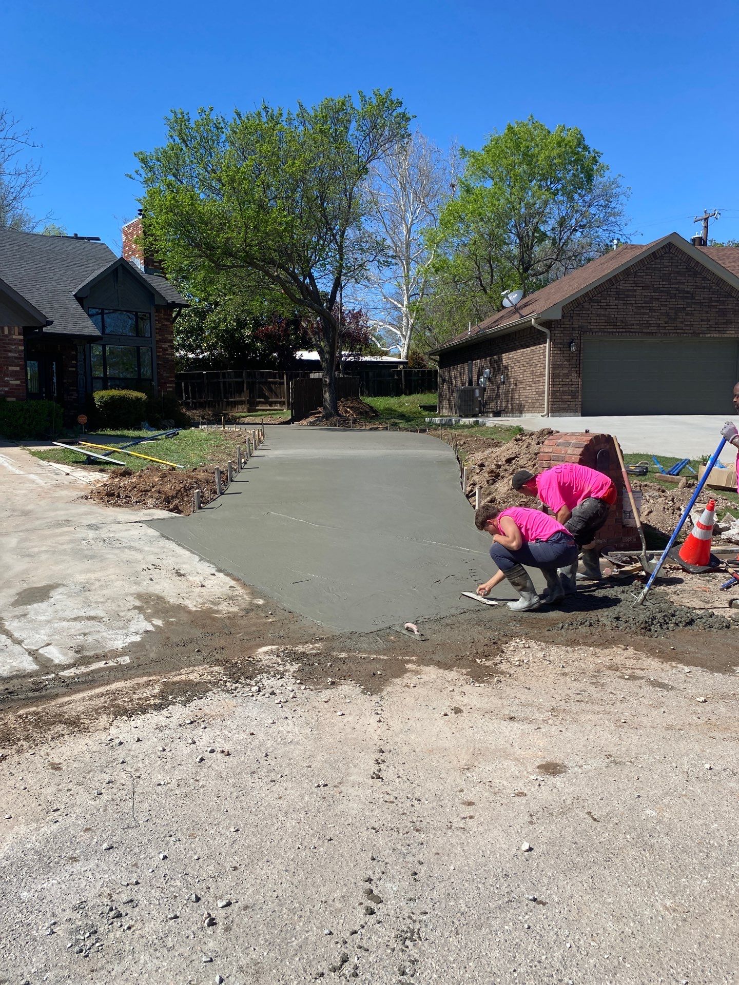 Concrete Driveway and Fence by Clays Services Inc