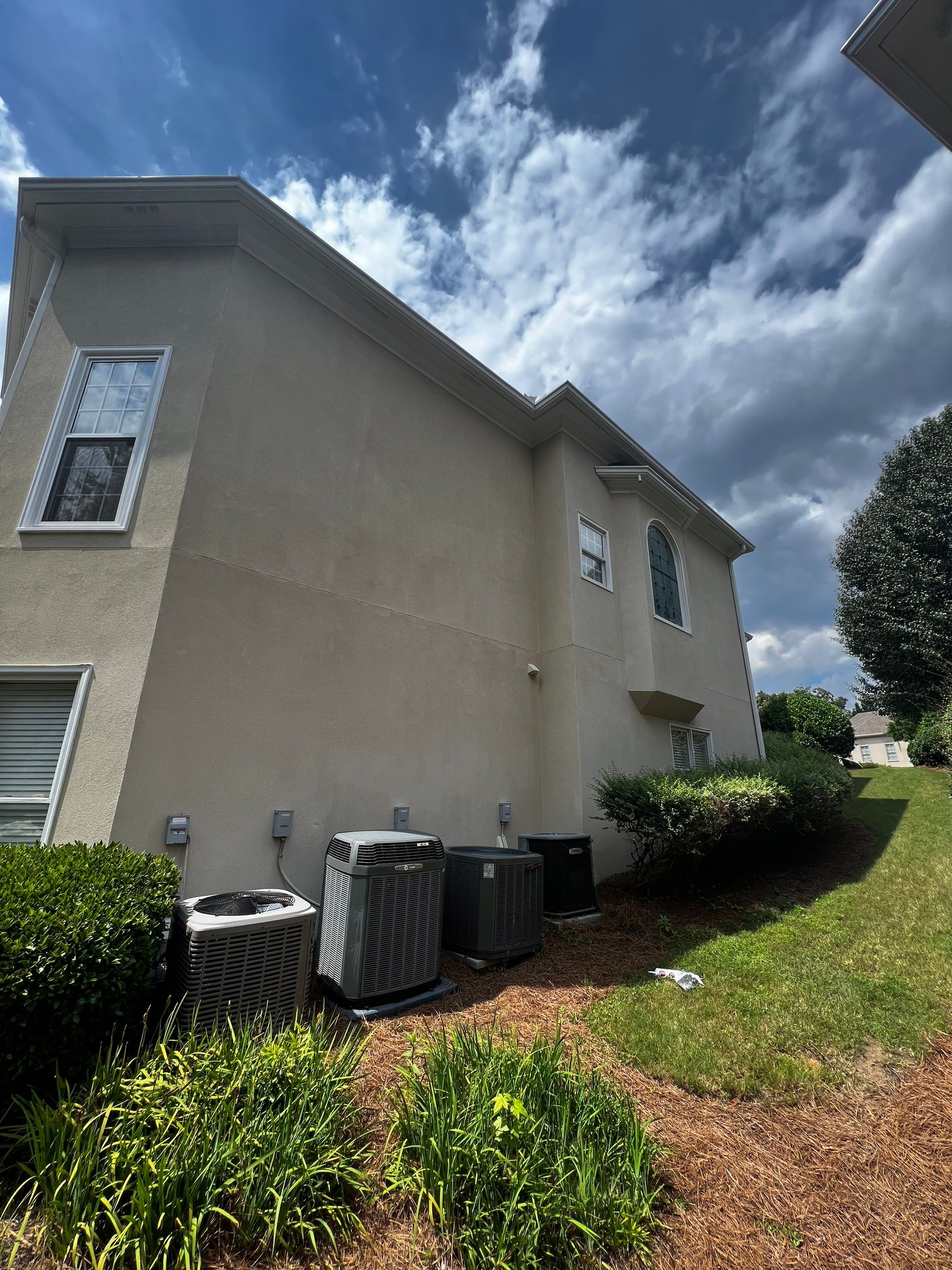 Comprehensive Stucco Exterior Painting and Trim Refresh in Duluth by Swift Home Renovations