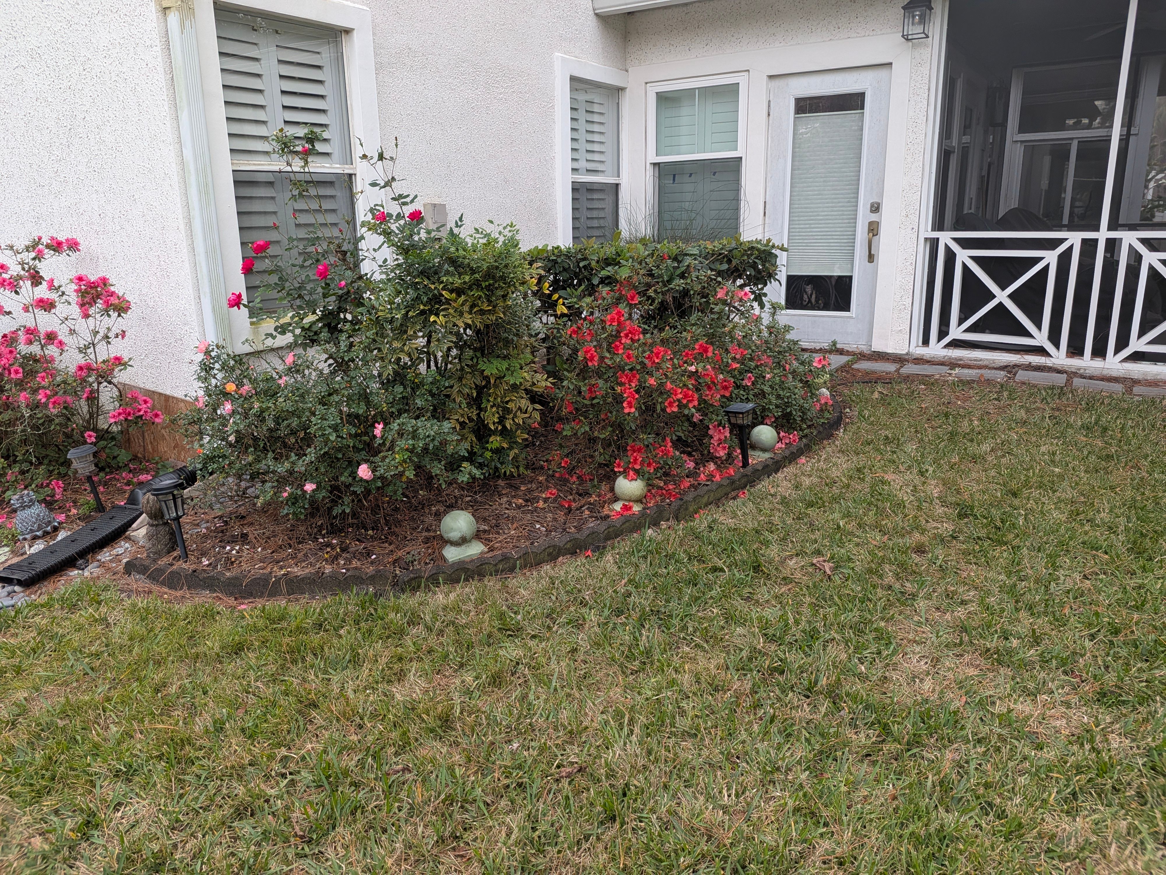 Flower Bed Cleanup & Mulch Preparation — Jacksonville Beach by Harmoni Home Services