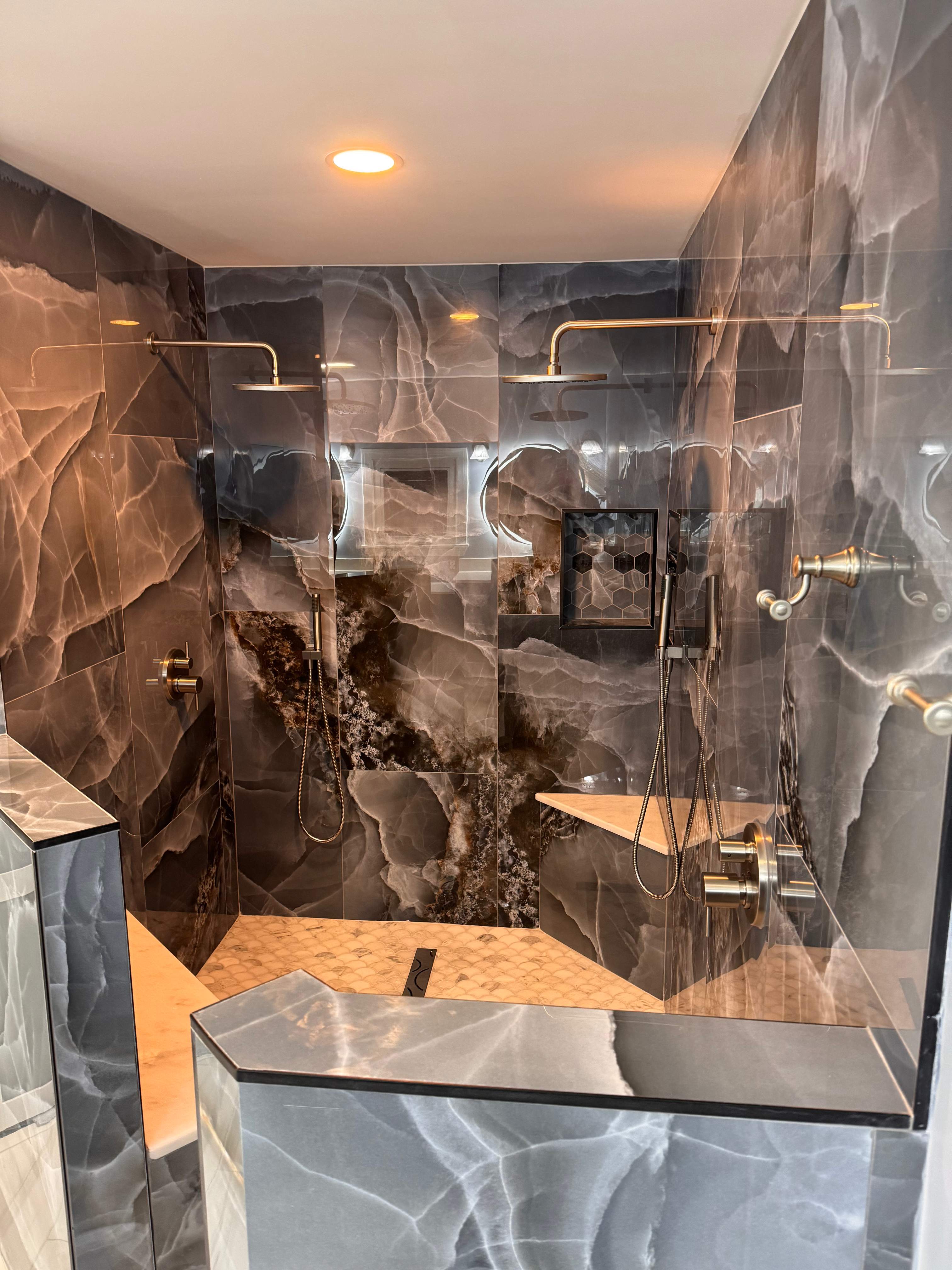 Master bathroom renovation by Prudencio