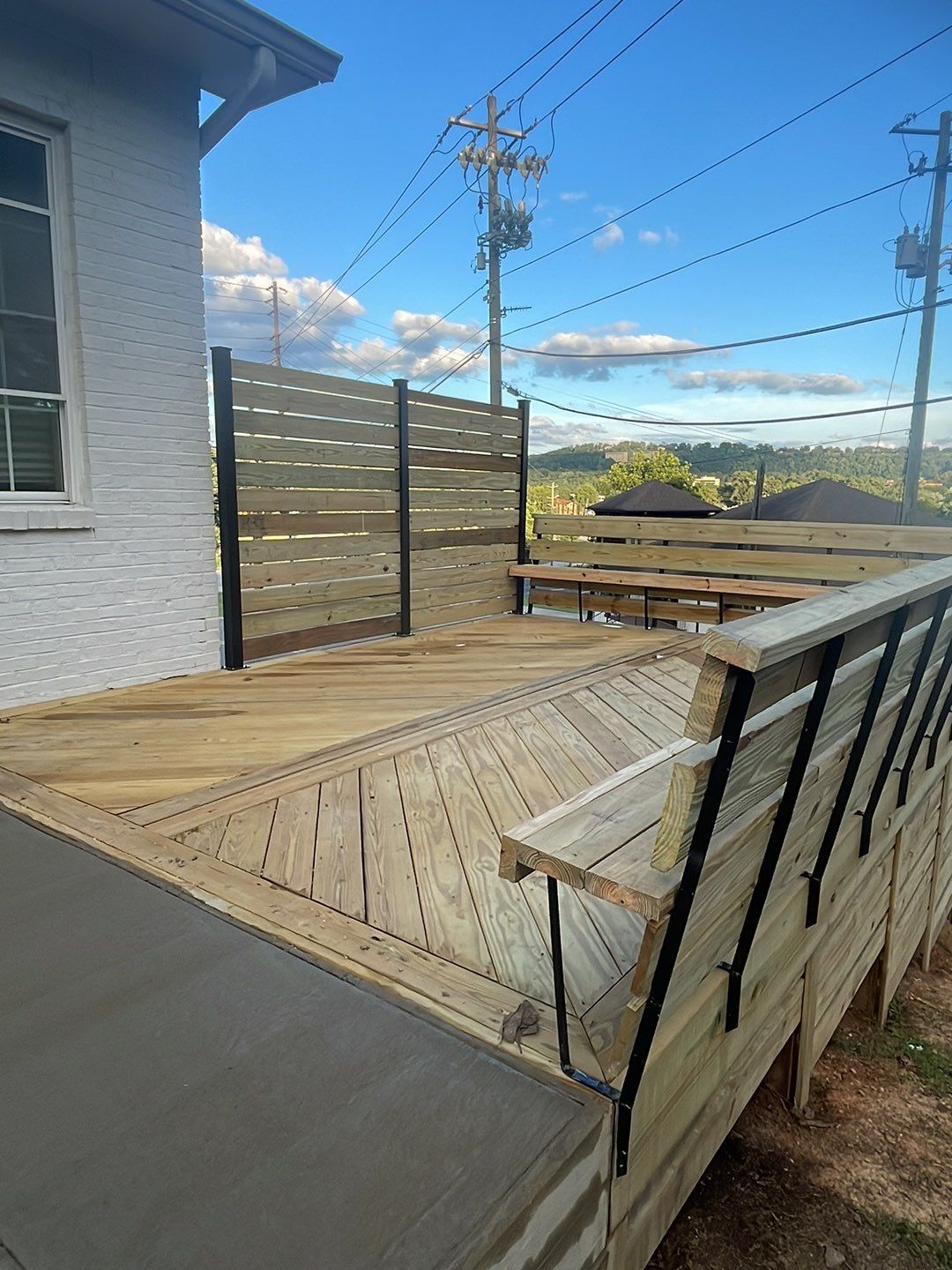 Independence Drive - Deck Installation   by Pillar and Pine