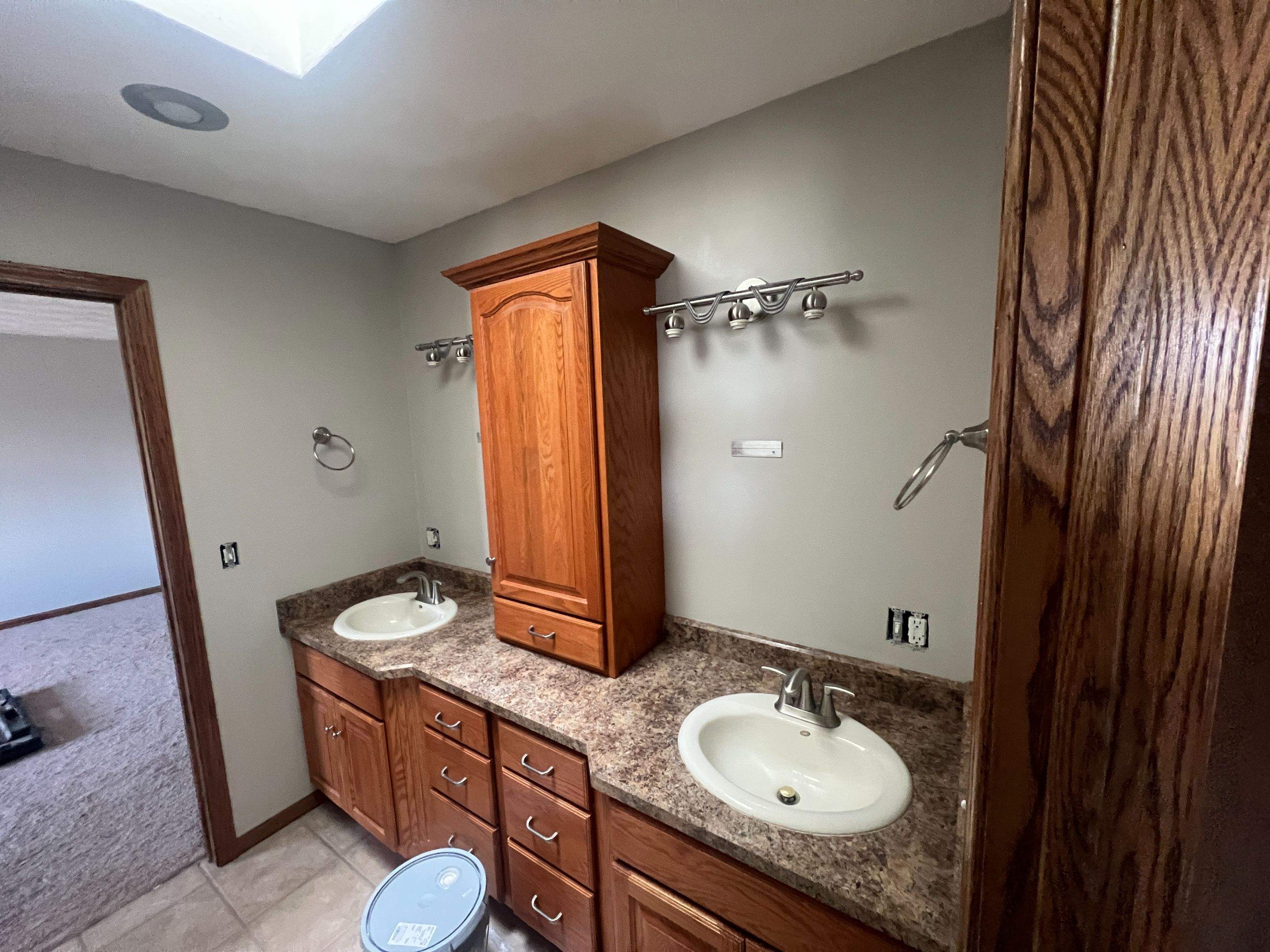 Pre-List Interior Refresh by Grandview Painting