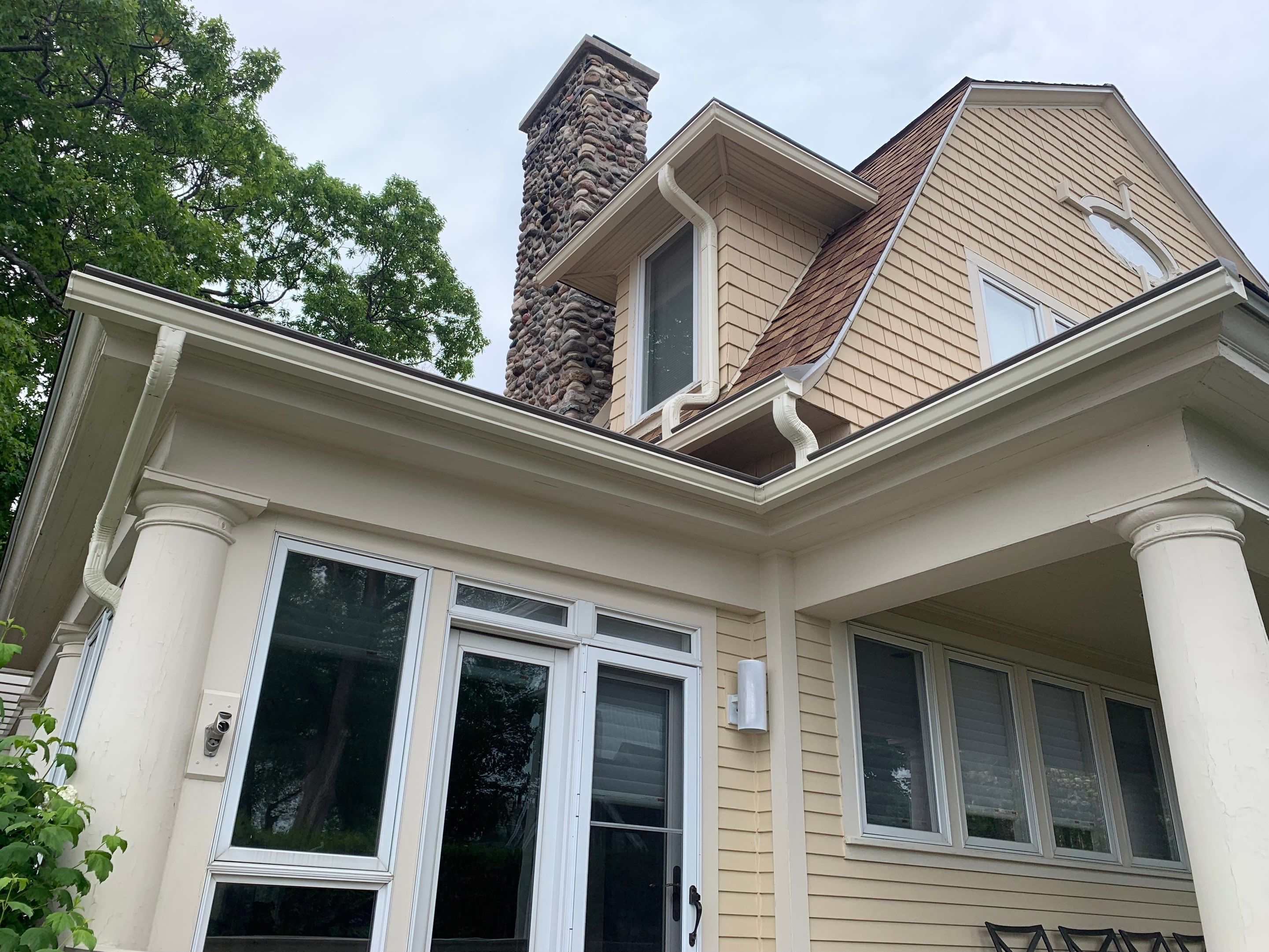Gutter Helmet and Seamless Gutter Installation in Frankfort by Rainbow Seamless Systems