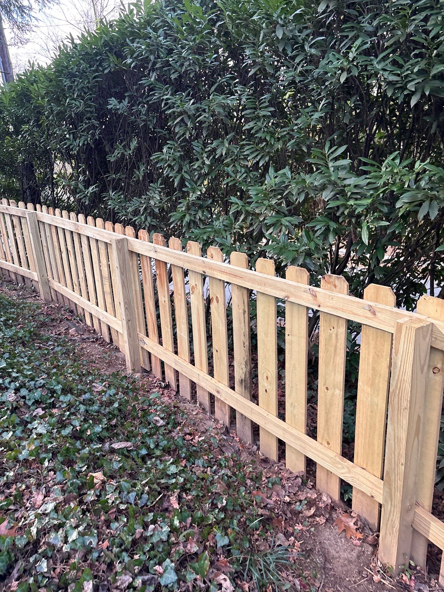 Wood Fence using Wood Sealant by DuraSeal