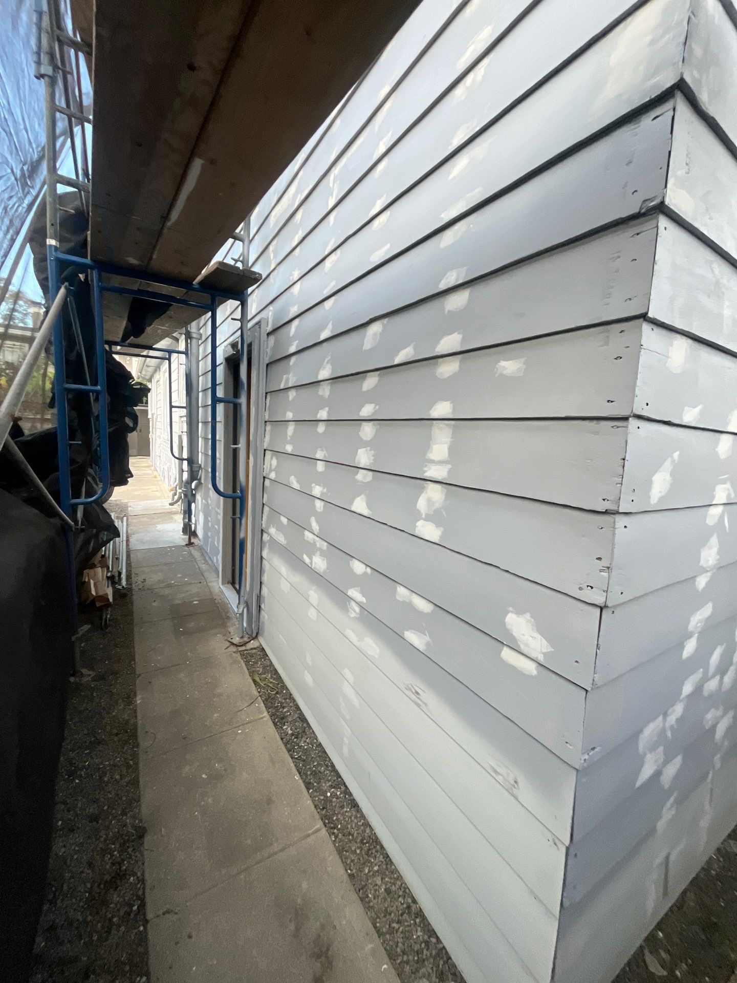 Project in Oakland by Herrera’s Bay Area Painting inc.