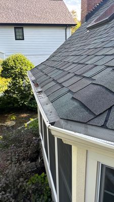 Turtle Shell gutter protection installation in St. Charles, IL 60174, photograph 17