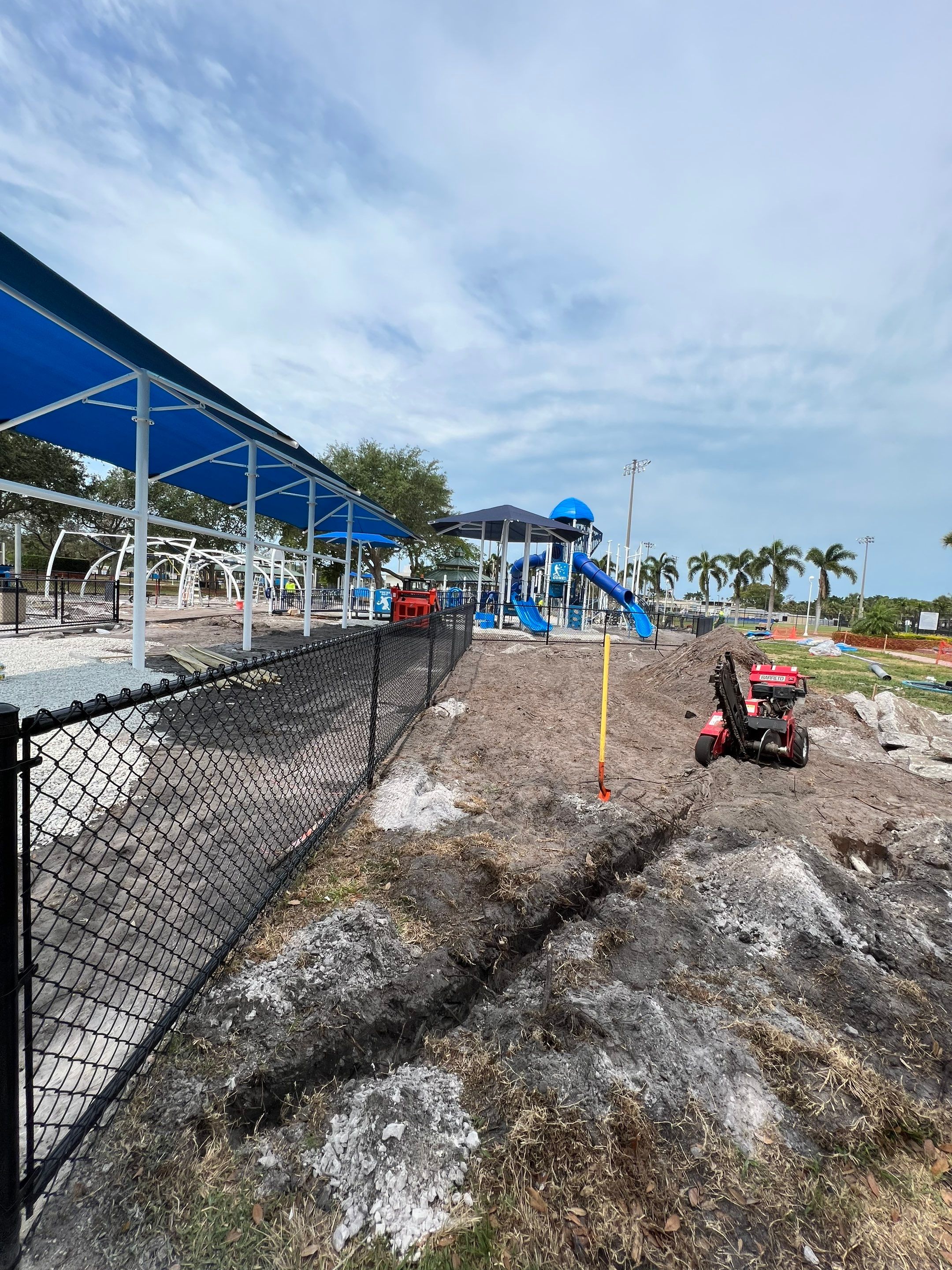 Vinyl Coated Chain-link fence for the City of Naples around Fleischmann Park Playground.  by Asap fence and gates, LLC