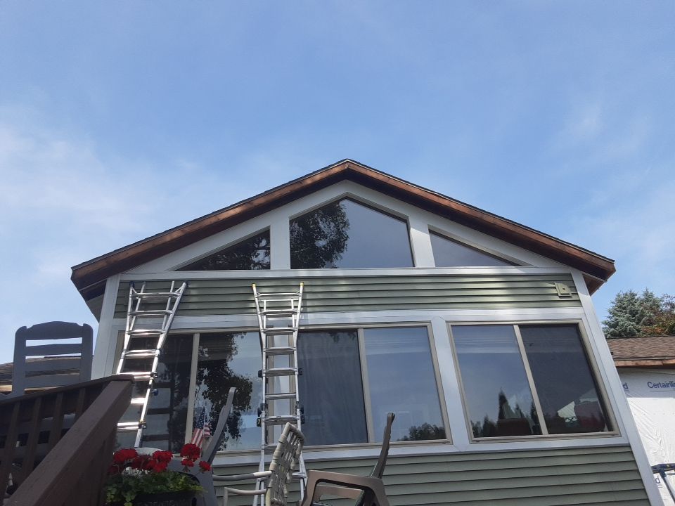 Siding On The Lake in Laingsburg by Acme Exteriors