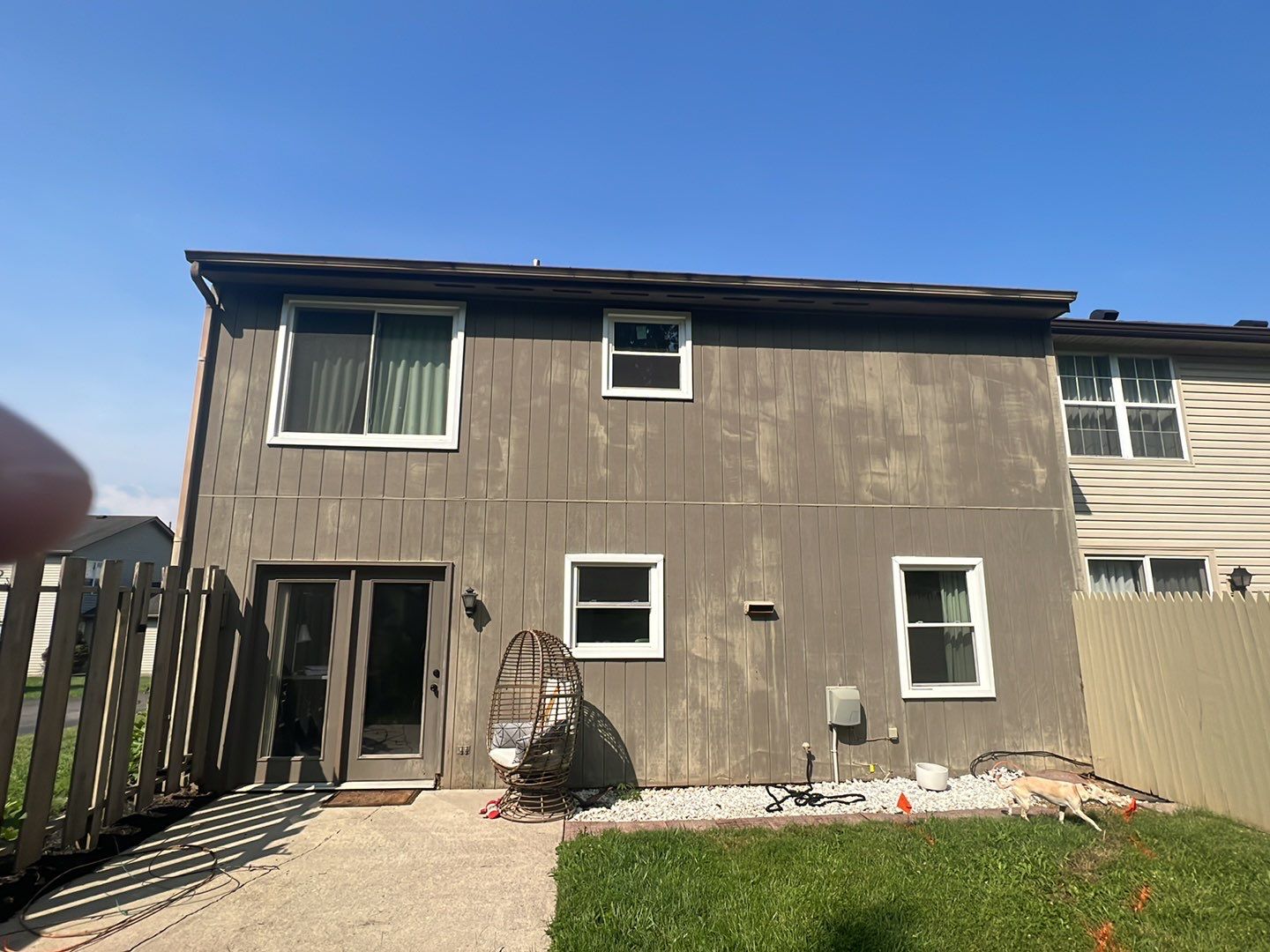 Siding Installation using Norandex Woodsmen Select vinyl sidning by WIW Enterprises Inc