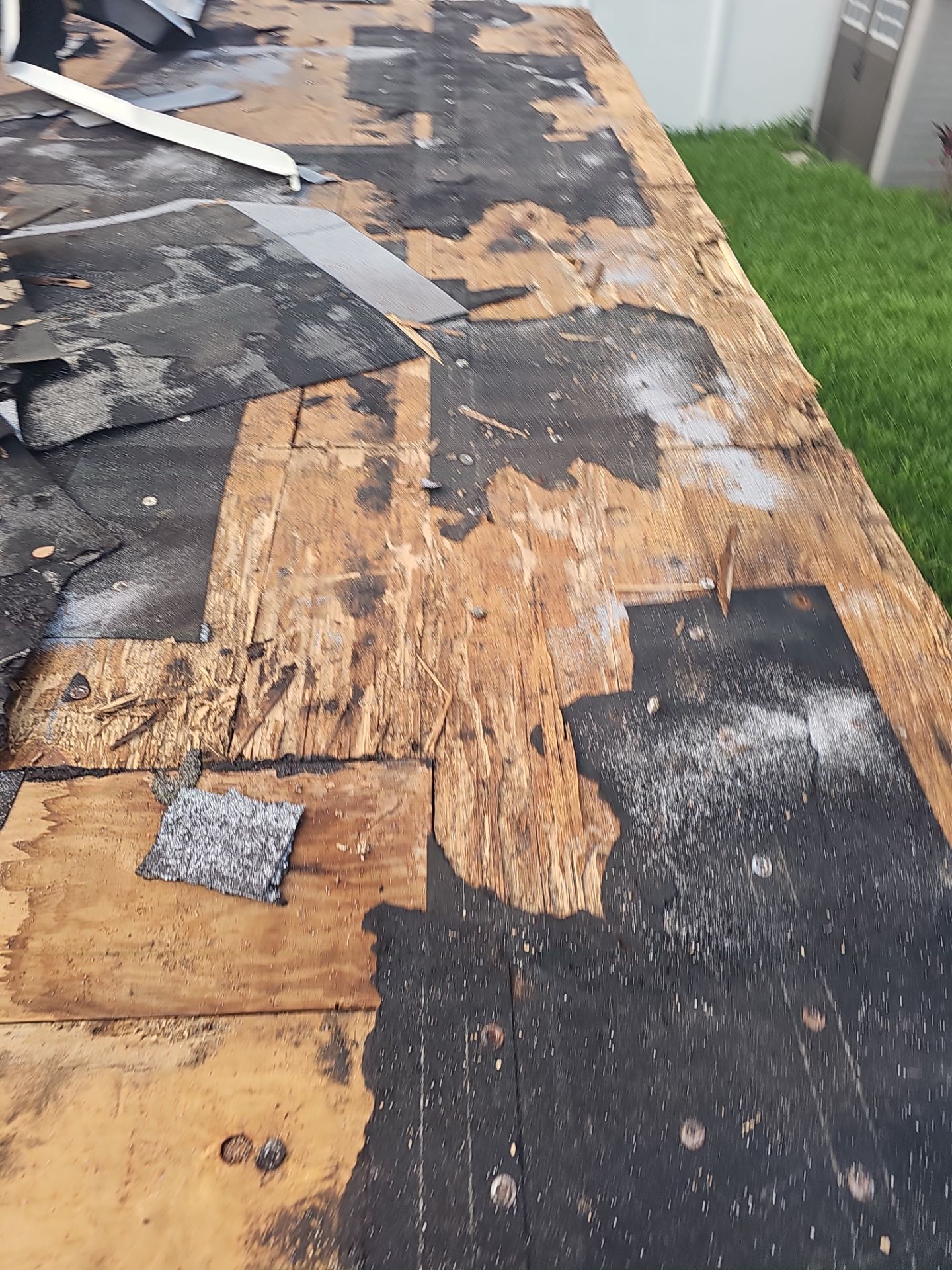 Project in Seminole 33772 by Mitchell Roofing Company LLC 