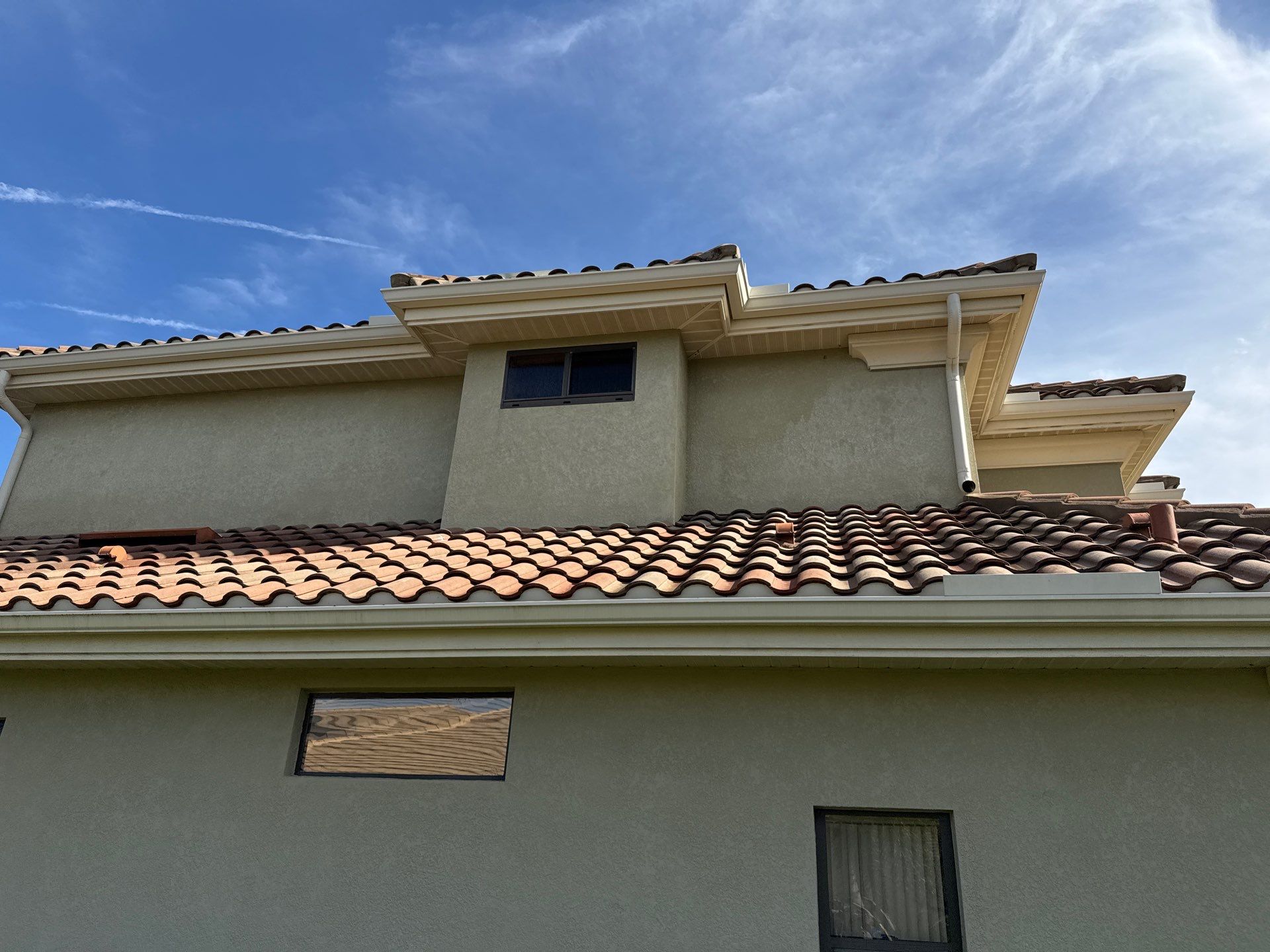 Roof Cleaning & Pool Deck Cleaning! Winding River, Bradenton, FL by Sunshine AquaWash