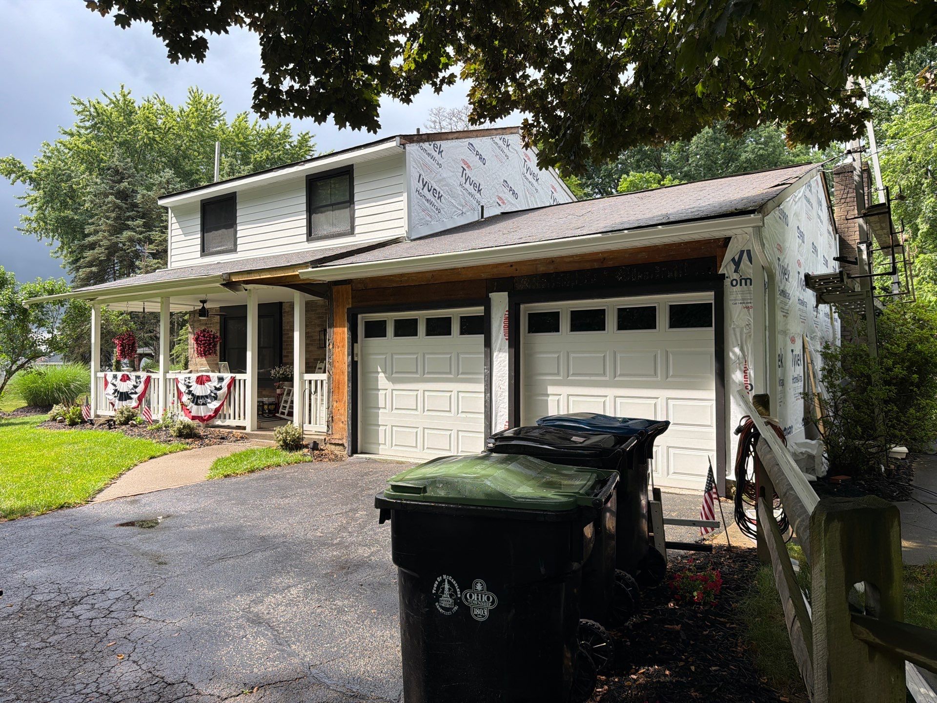 Vinyl Siding to James Hardie Arctic White with Midnight Black Trim by Ideal Siding Pittsburgh