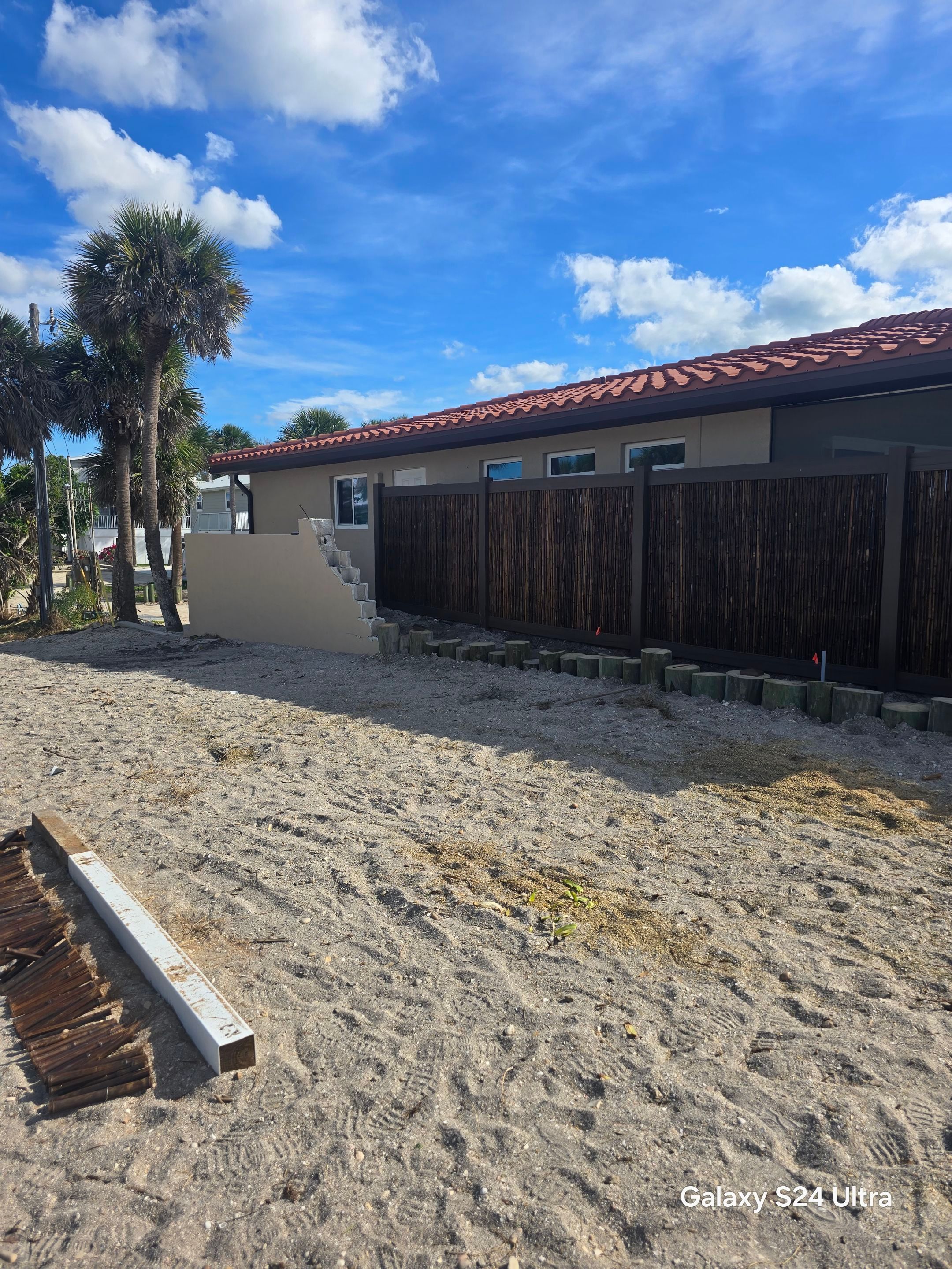 Custom Bamboo Vinyl Fence in Manasota Key by True Fence LLC