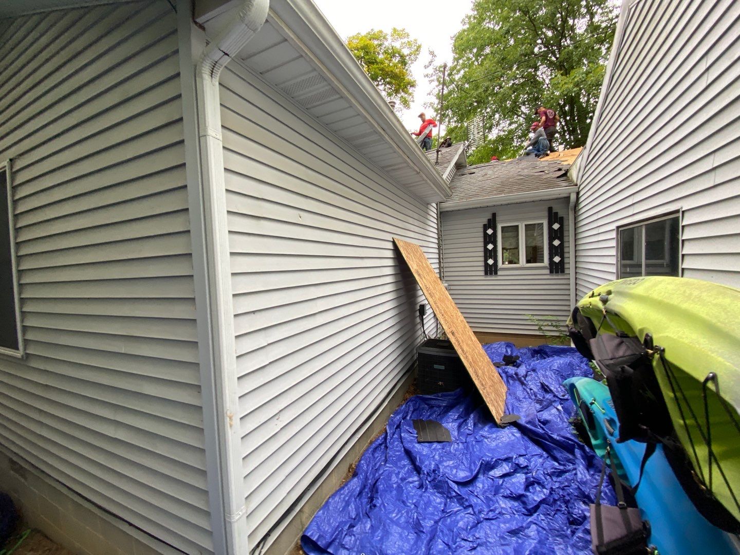 Siding Replacement using CertainTeed Landmark by 180 Contractors