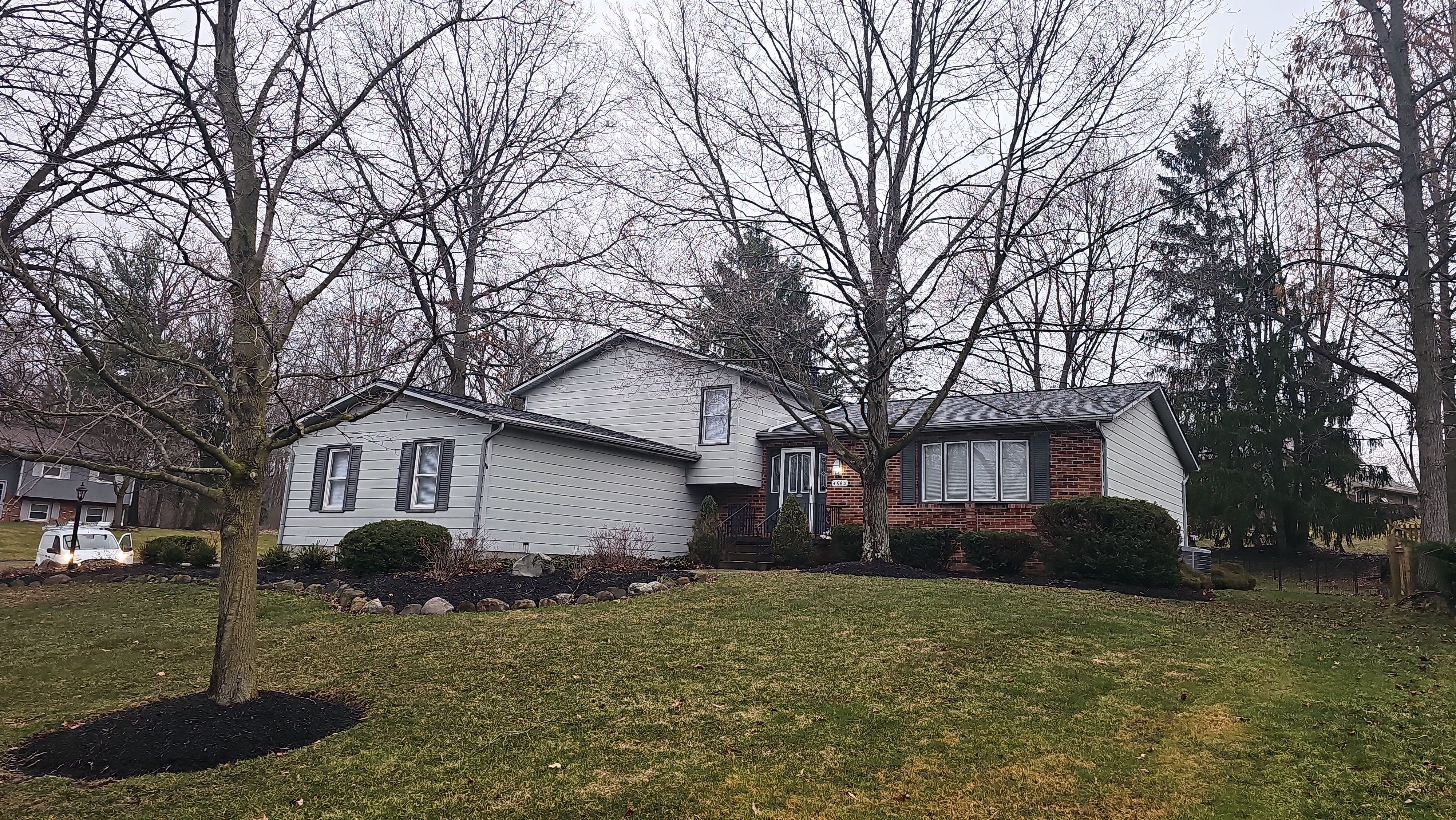 Atlas Pinnacle, Color, Coastal Granite, Drip Edge, Color, Black by Eagle Eye Roofing