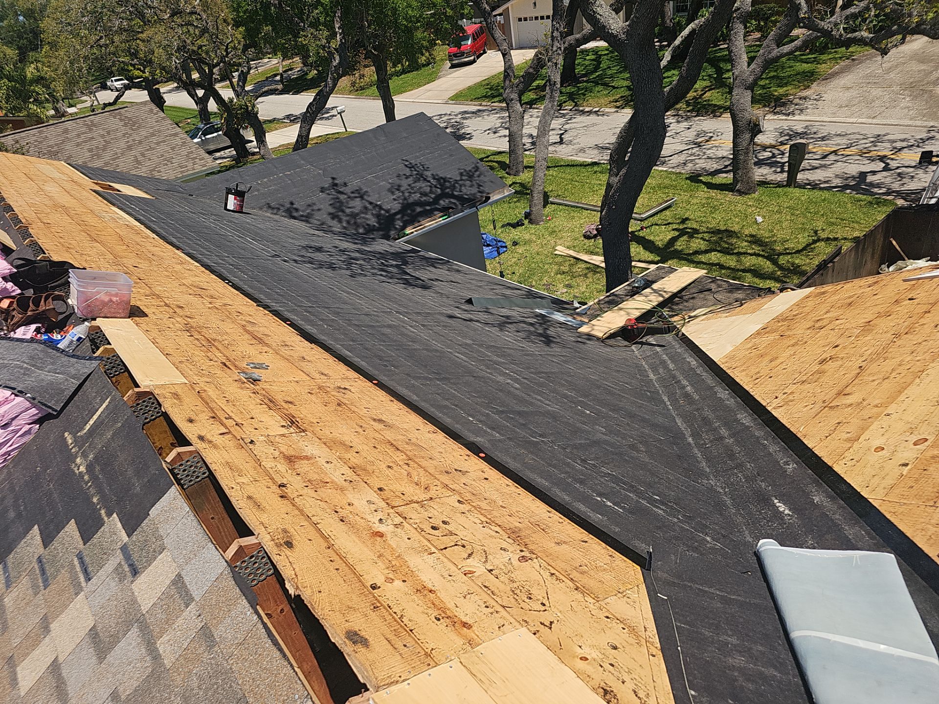 Project in Largo 33774 by Mitchell Roofing Company LLC 