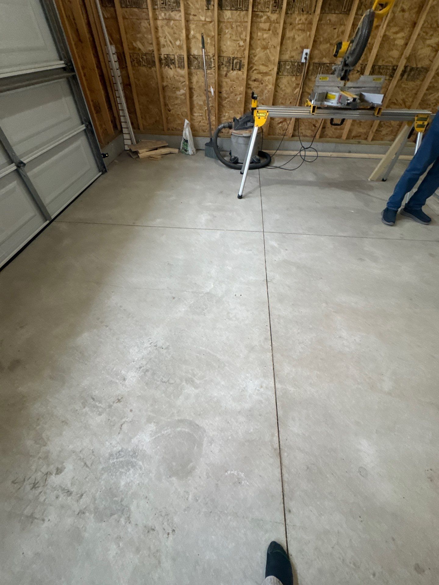 Epoxy Flake Floor Installation - Norton Shores Michigan by Gordon Painting