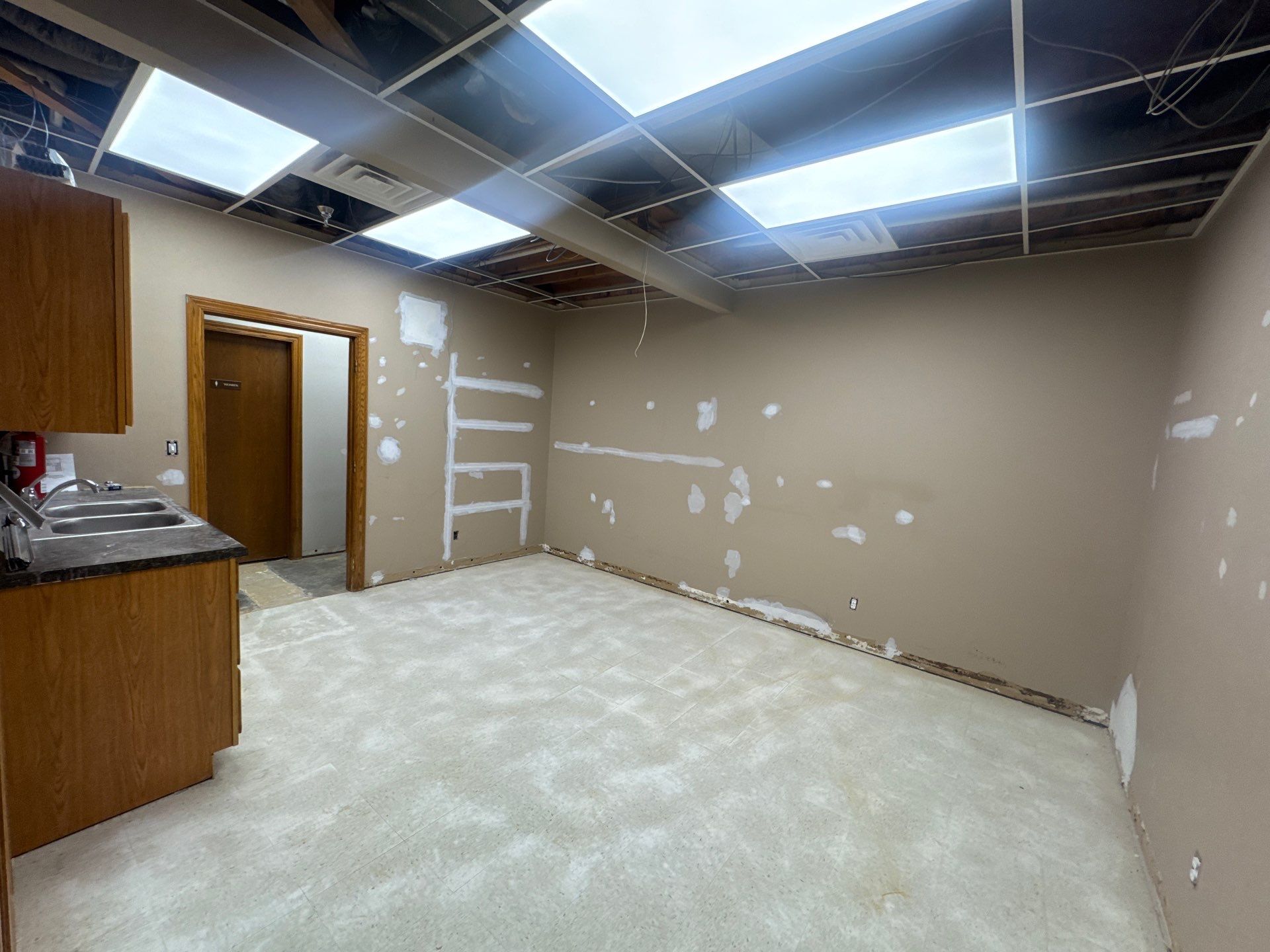 Commercial Interior Repaint by Midwest Paint LLC