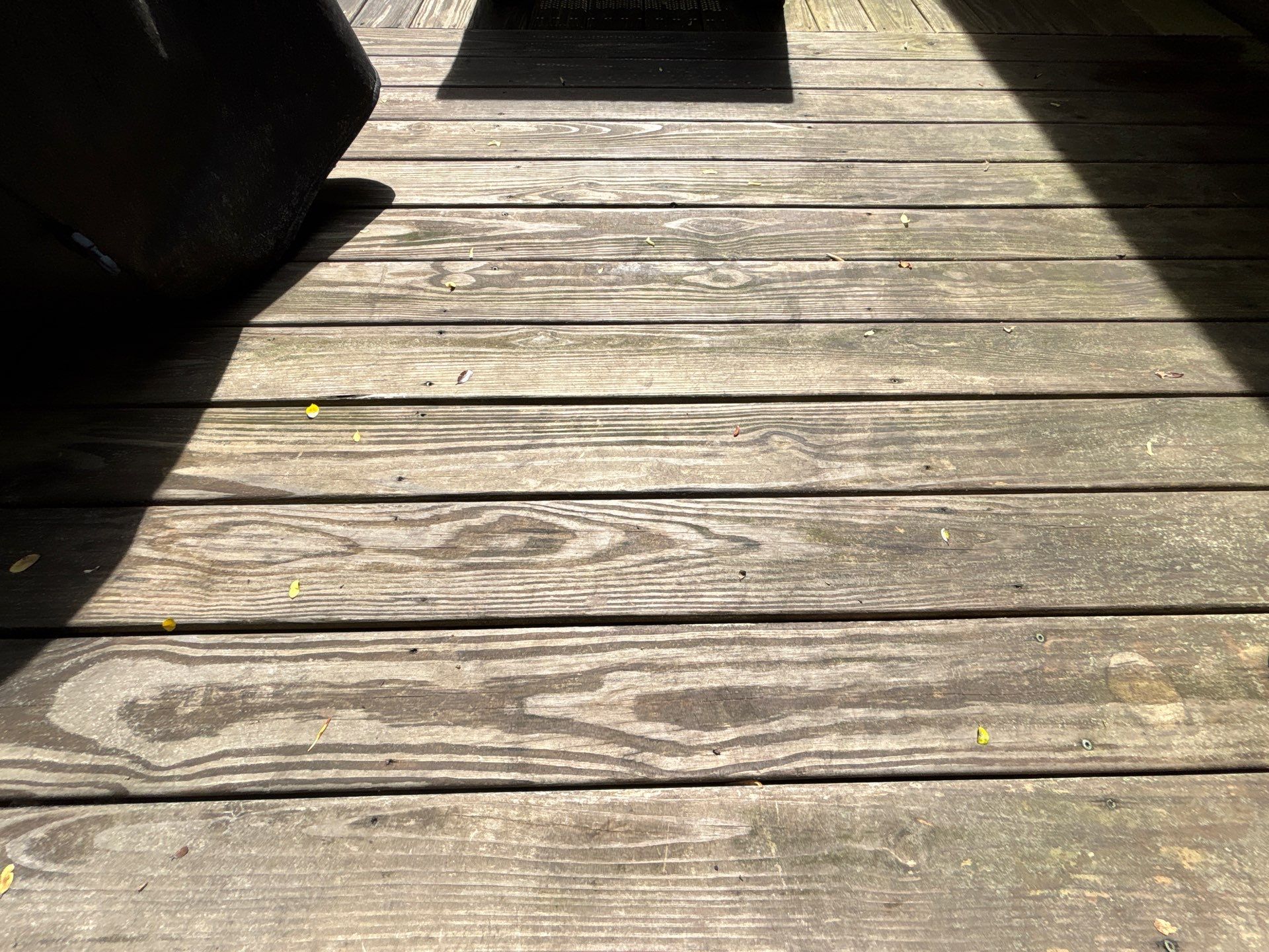 Deck using Wood Sealant by DuraSeal