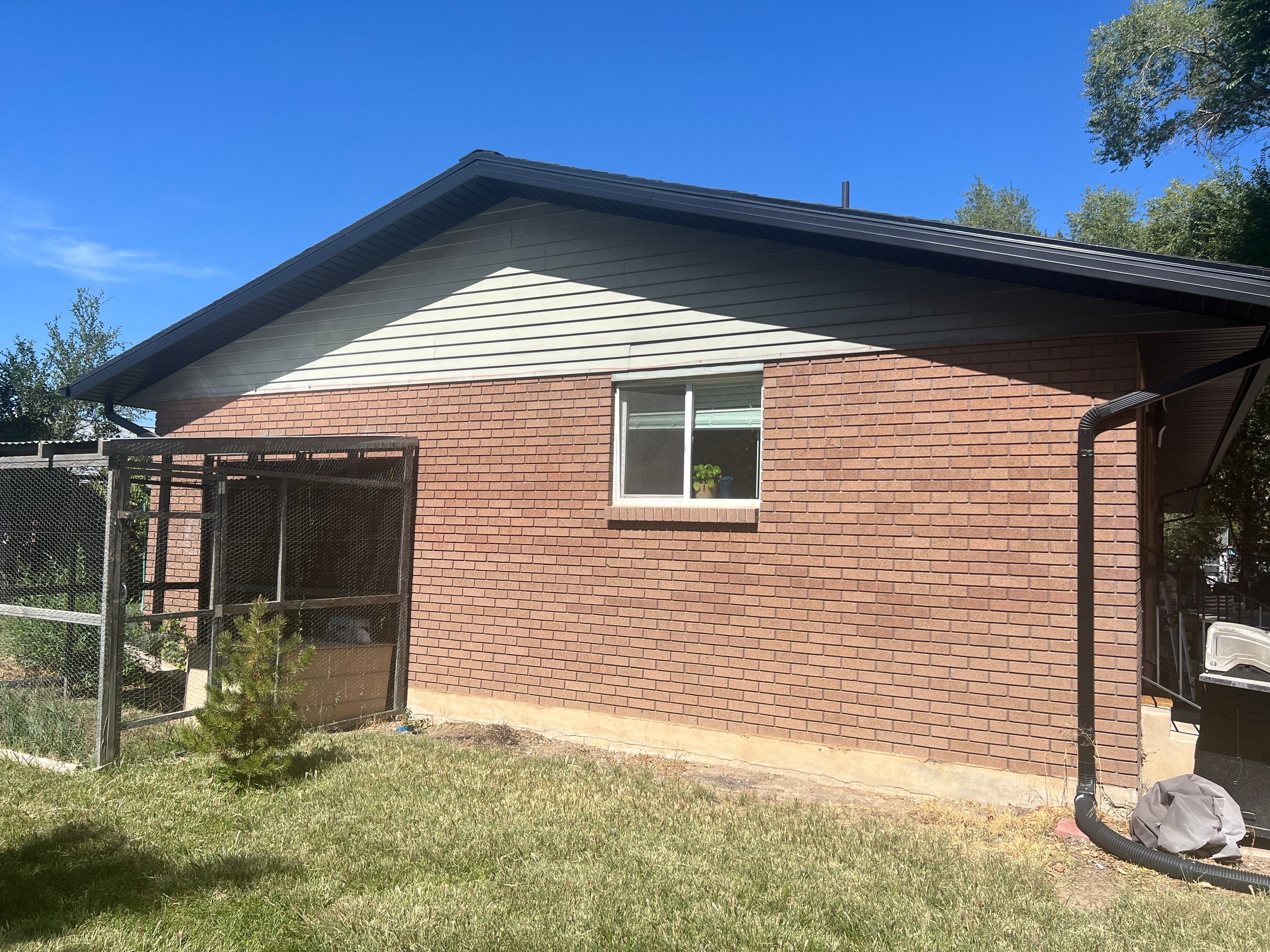 Pleasant Grove | Aluminum Demo & Custom Hardie Accent | Midnight Black by Ideal Siding Utah
