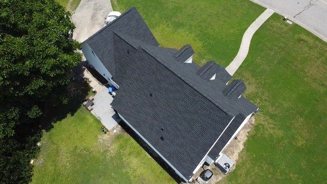 GAF Natural Shadow Charcoal by Skybird Roofing