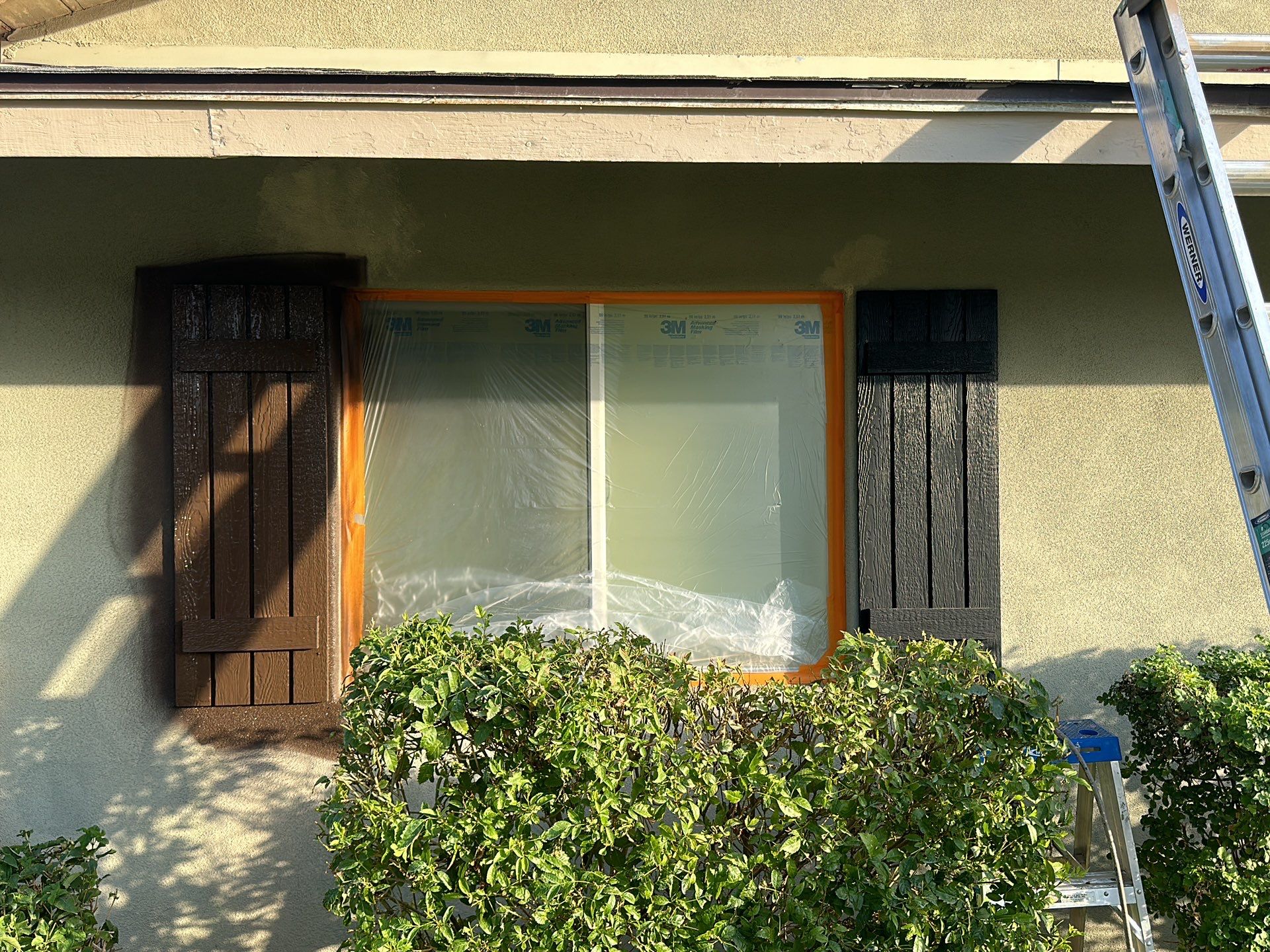 Exterior House Painting - Phoenix by Crash of Rhinos Painting & Garage Floors