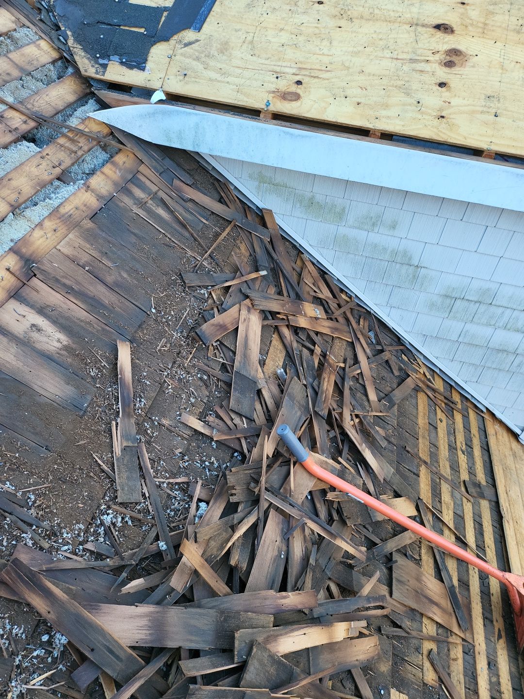 Residential Roofing Installation using Owens Corning Duration Onyx Black by A Plus Exterior