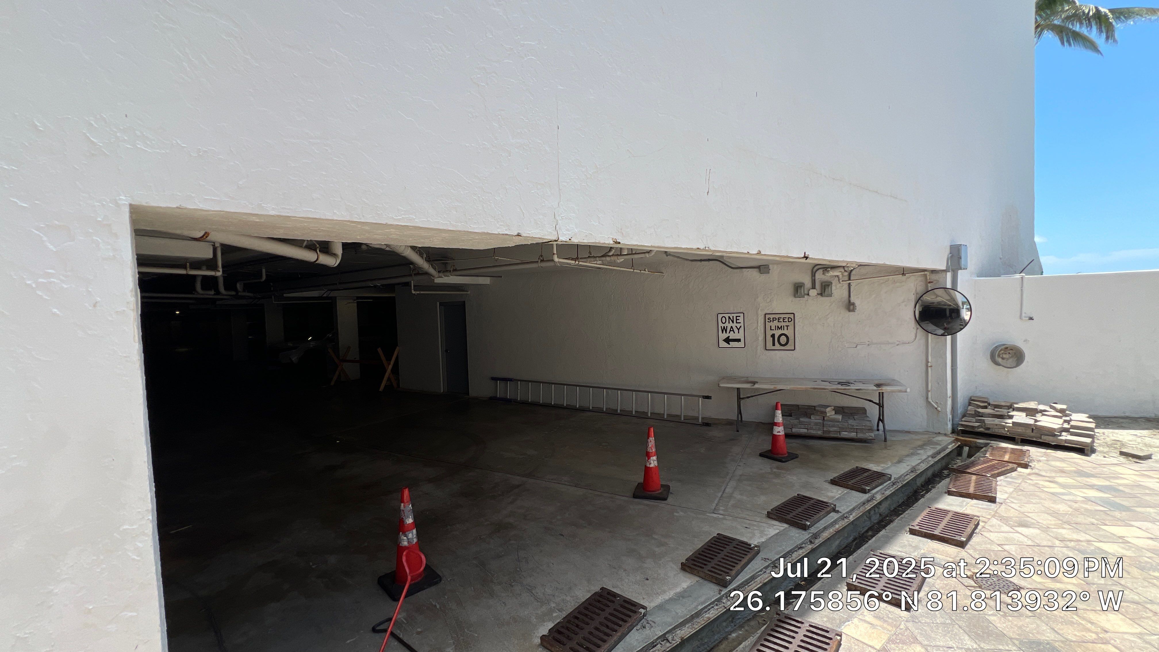 Naples Condo Complex Stormwater System Maintenance and Hurricane Cleanup by APS Power & Water