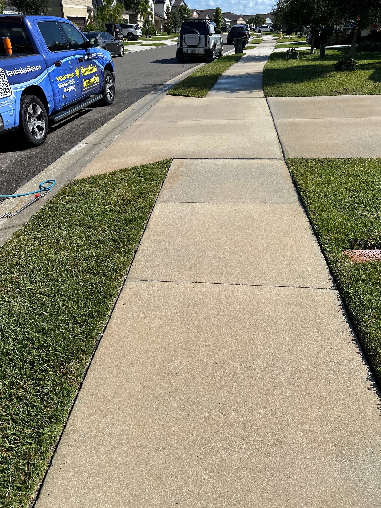 Driveway Cleaning in Palmetto, FL – Trevesta Community by Sunshine AquaWash