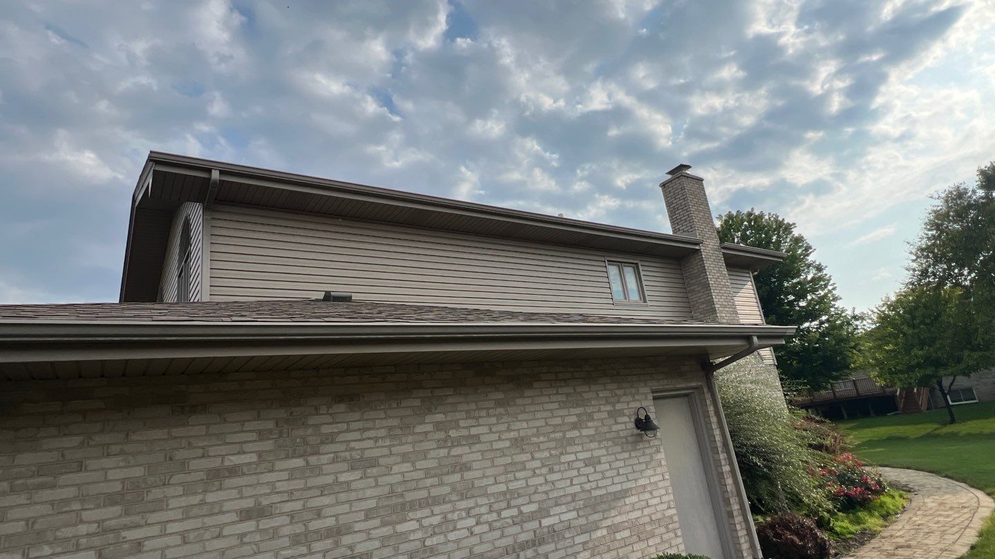 Siding replacement by Optimal Home Improvement 