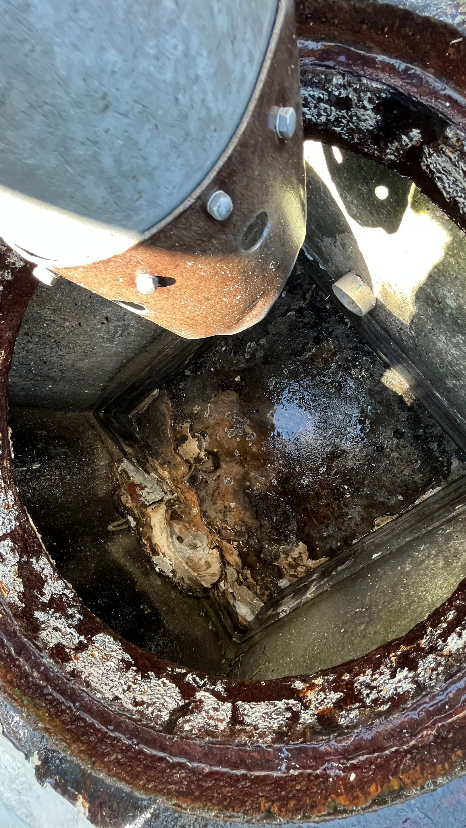 Condo Storm Water System Cleaning and Maintenance by APS Power & Water