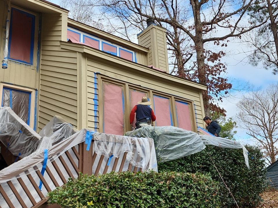 Exterior renovation using James Hardie Siding and Simonton Windows by Indigo State Roofing