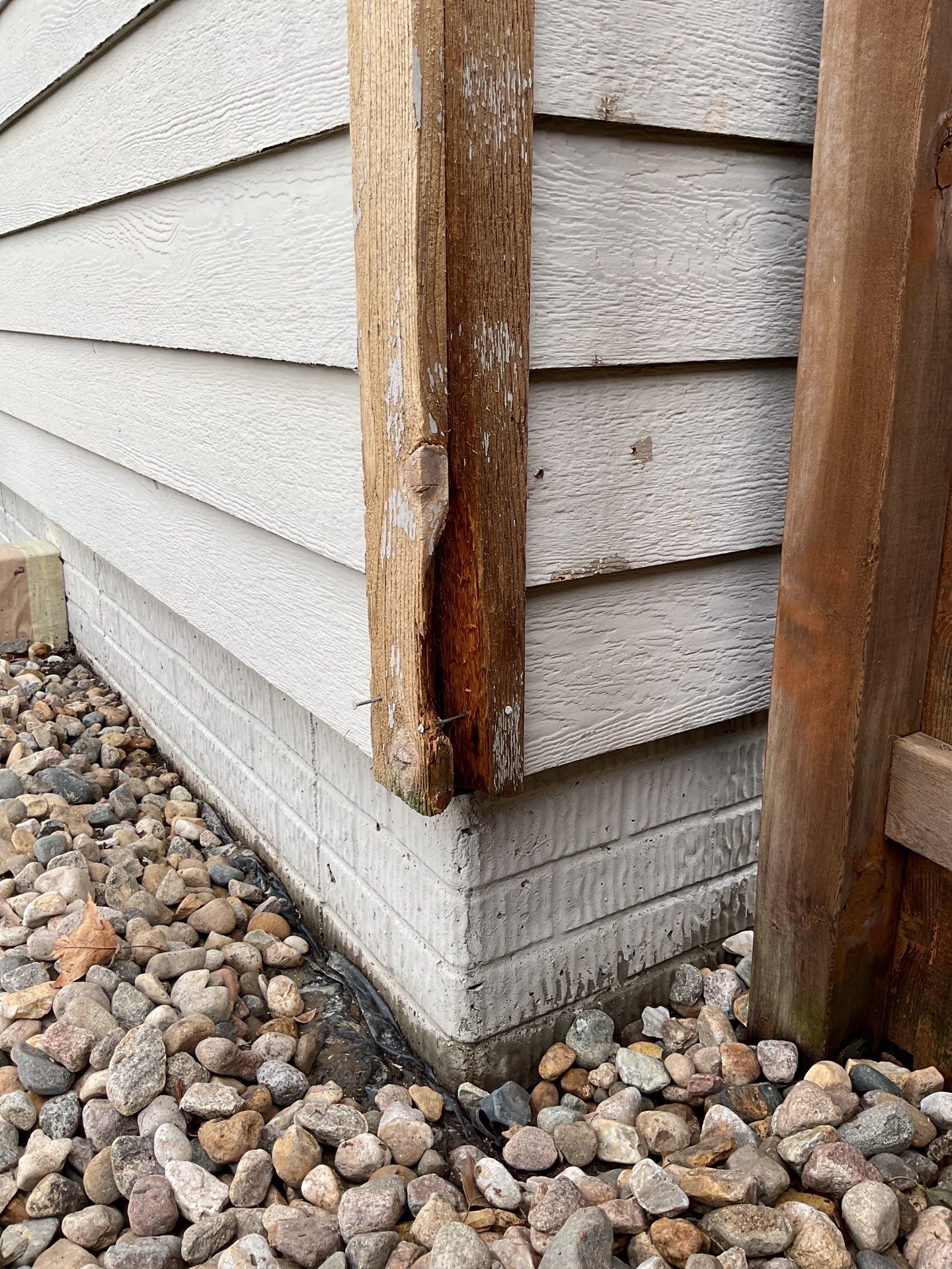 Residential Exterior Trim Replacement and Carpentry in Sioux Falls by Select Painting, Coatings & Garage Cabinets
