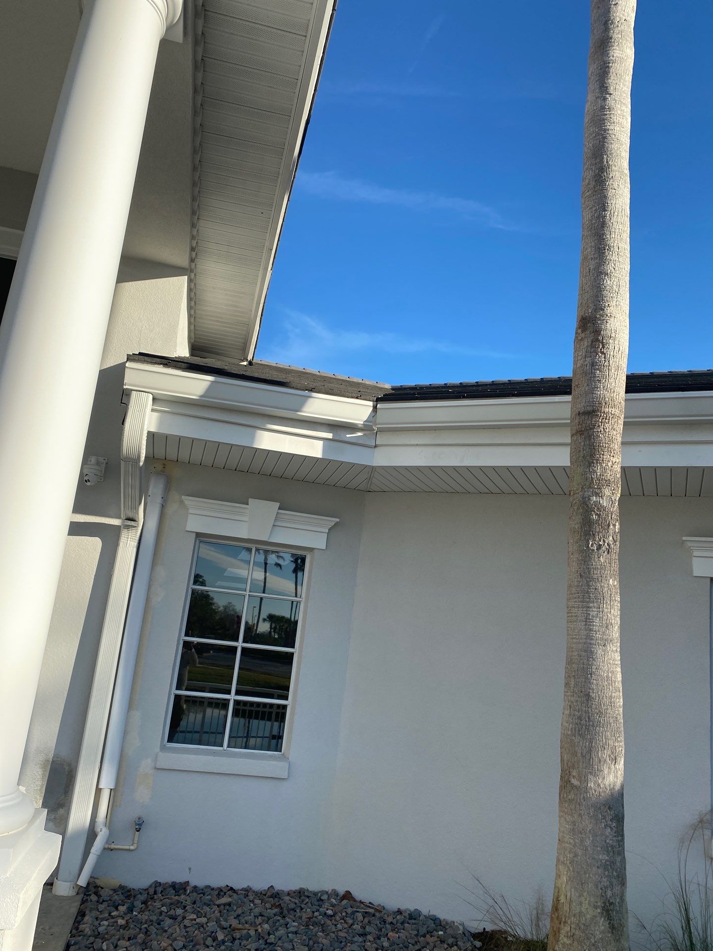 Gutter Repair and Resealing in Sarasota FL by Gutter Professors