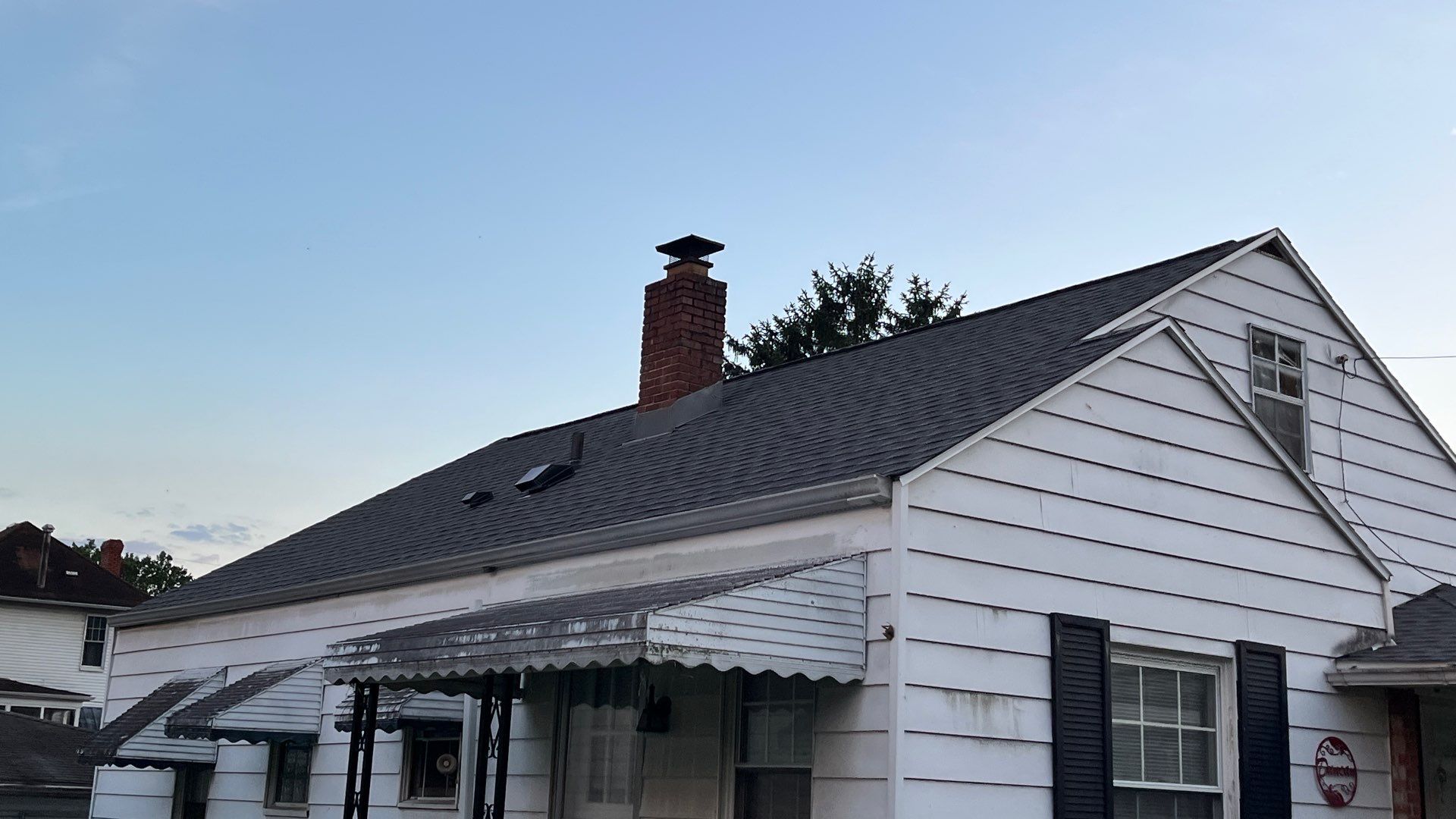 Residential Roofing Installation using GAF Timberline HDZ Williamsburg Slate by Rainstoppers Roofing