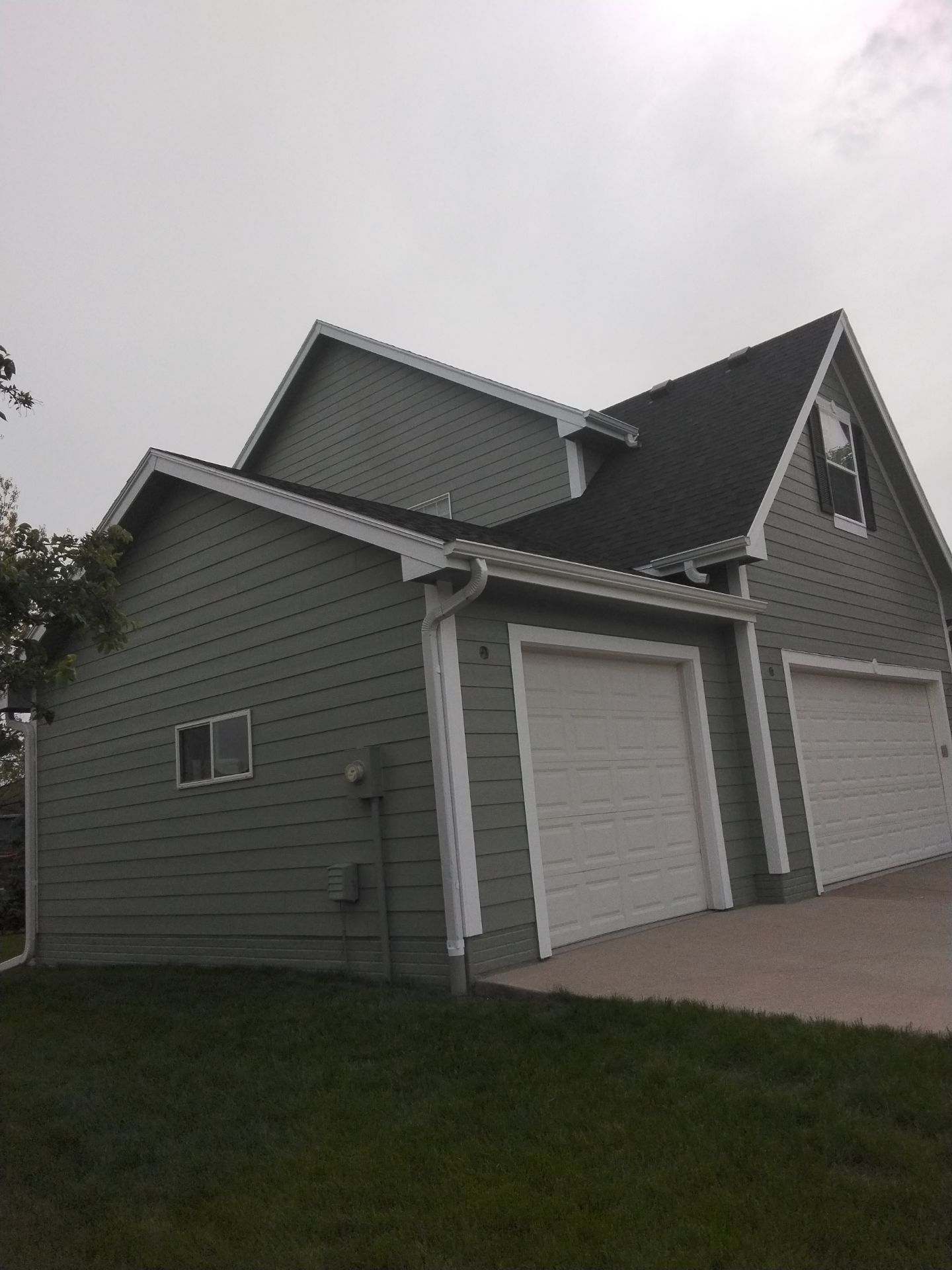 Residential Exterior Repaint and Refresh by Midwest Paint LLC