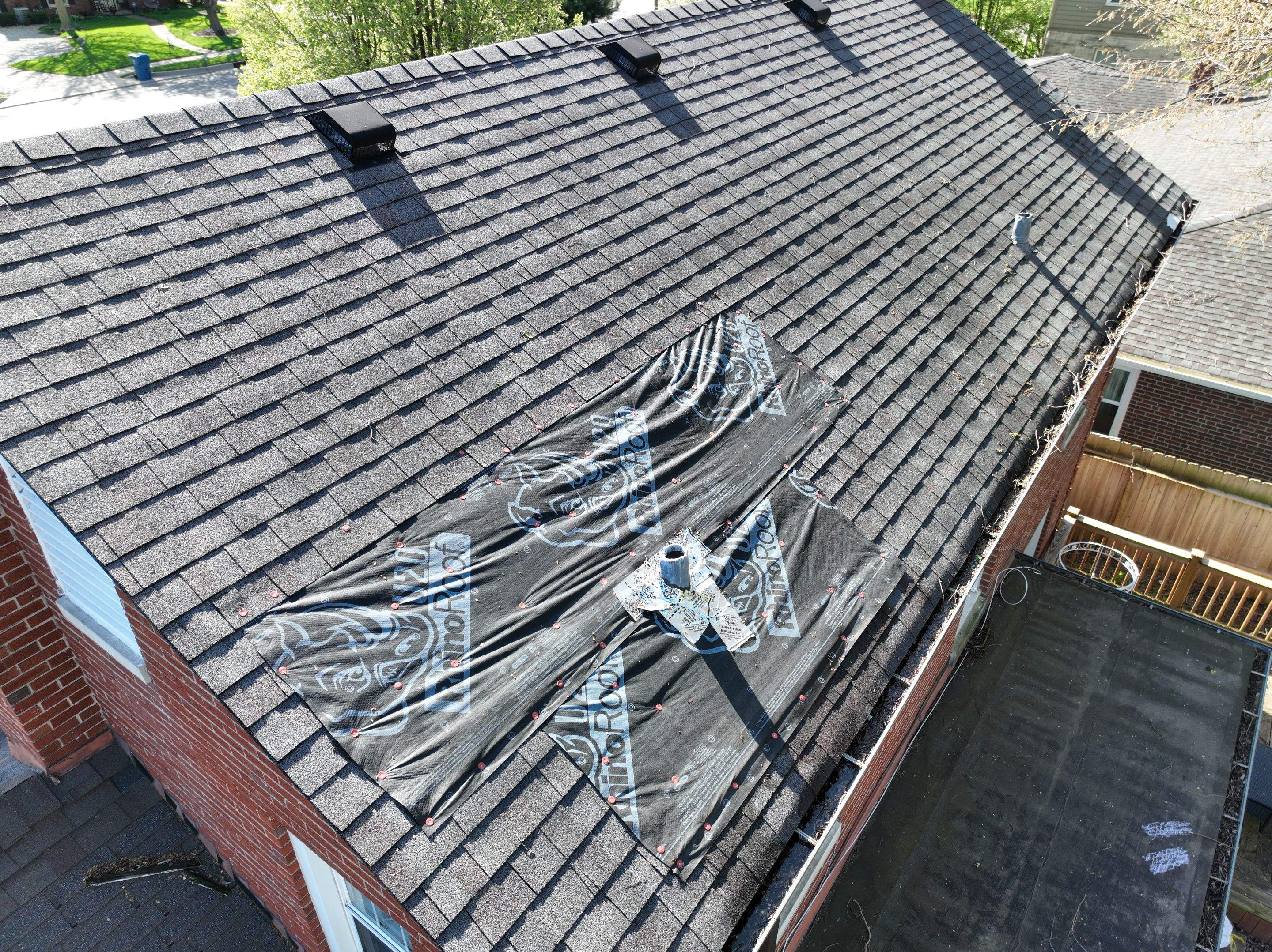 Oakridge Onyx Black and Black Gutters by 317 Roofing & Restorations