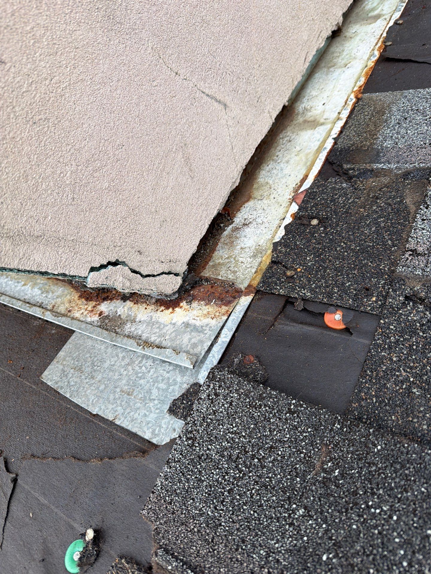 Residential Roofing Installation using Certainteed Landmark Driftwood by Top Team Roofing & Construction