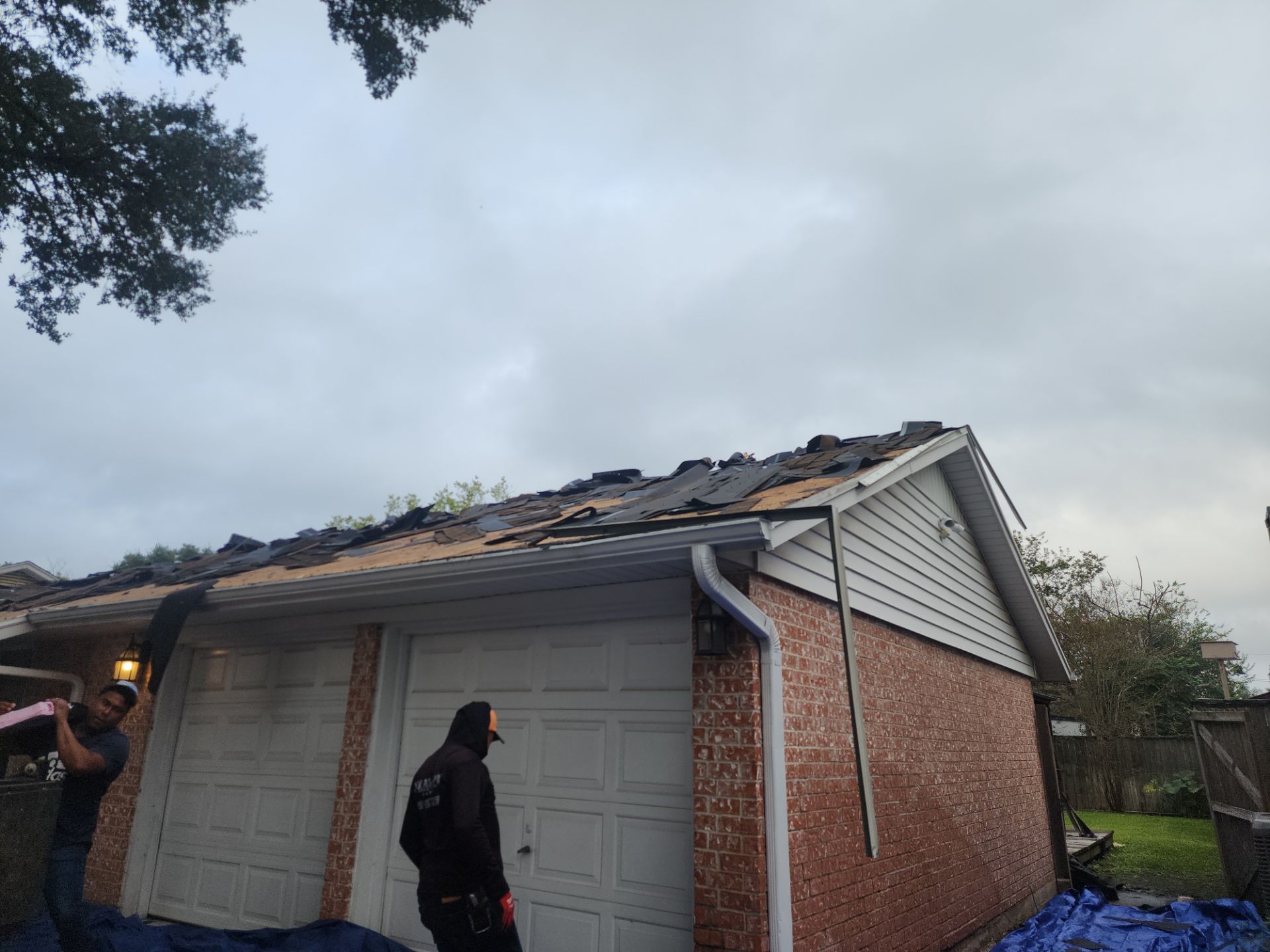 Roof Replacement Houston by Roof Repair Company