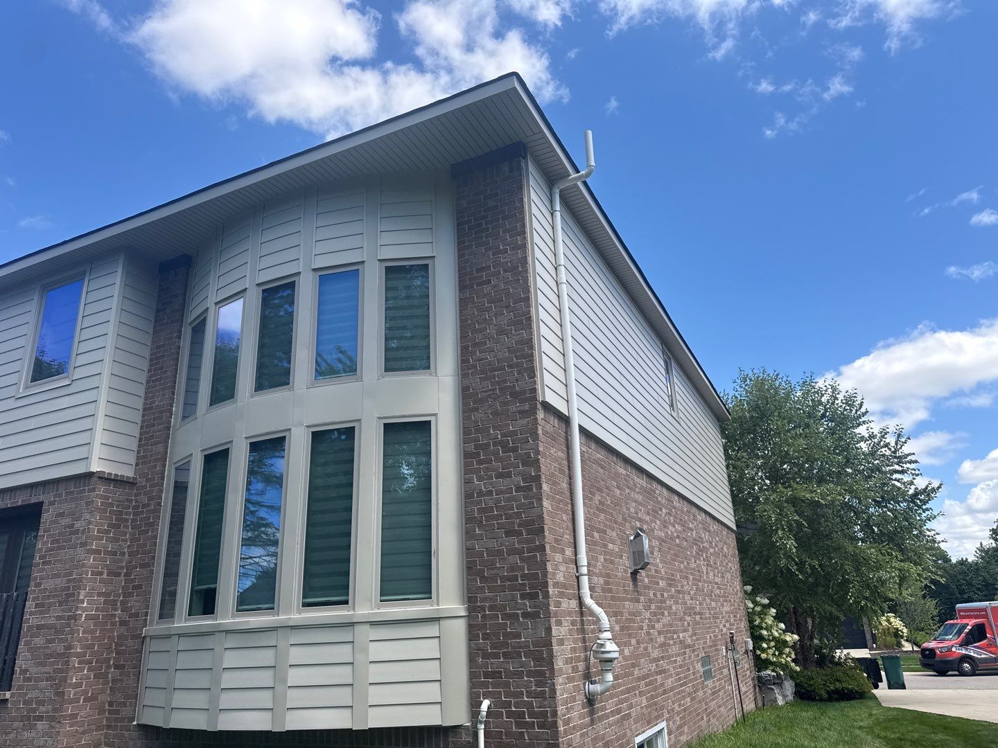 Siding Replacement using Alside S7 Cedar Mill Grain Composite by 180 Contractors