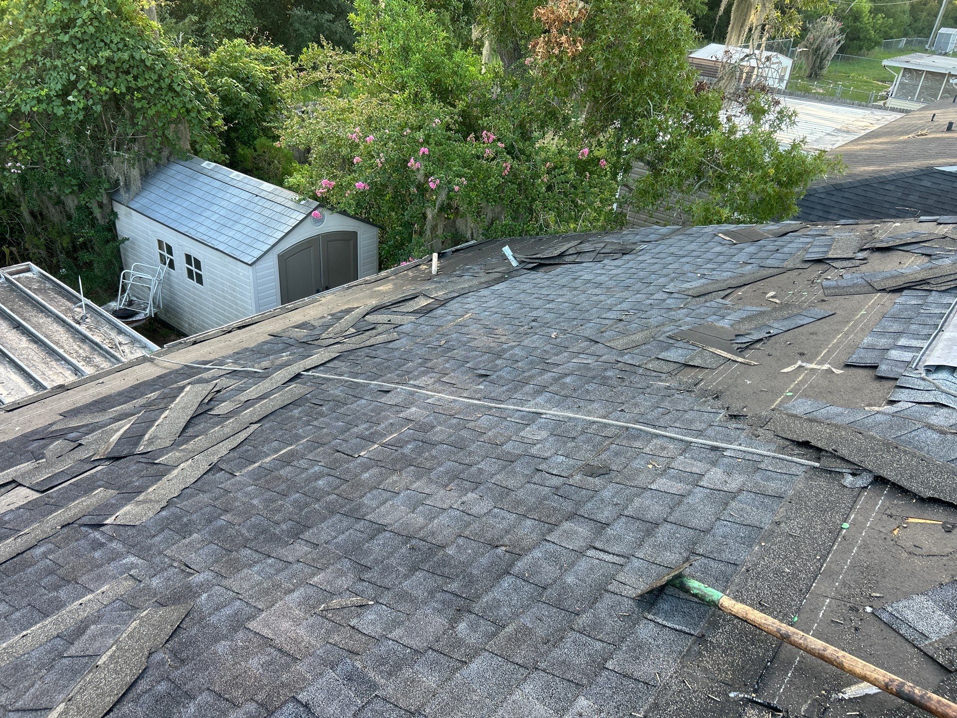 Residential Roof Installation With Atlas Pinnacle Pristine Shingles in Ocala by Pinnacle Roofing Group