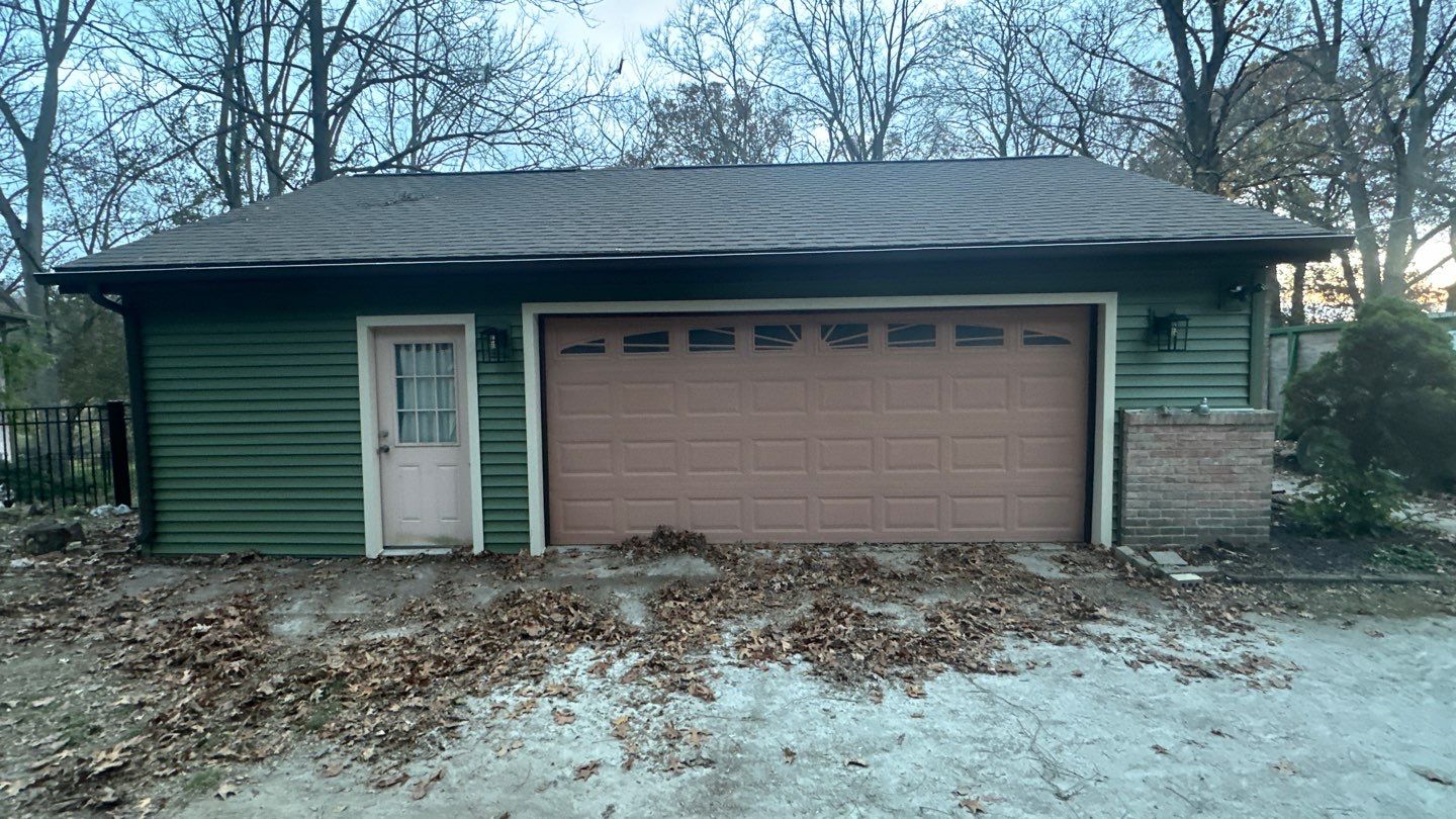 Siding Replacement using CertainTeed Restoration Classis D4 by 180 Contractors