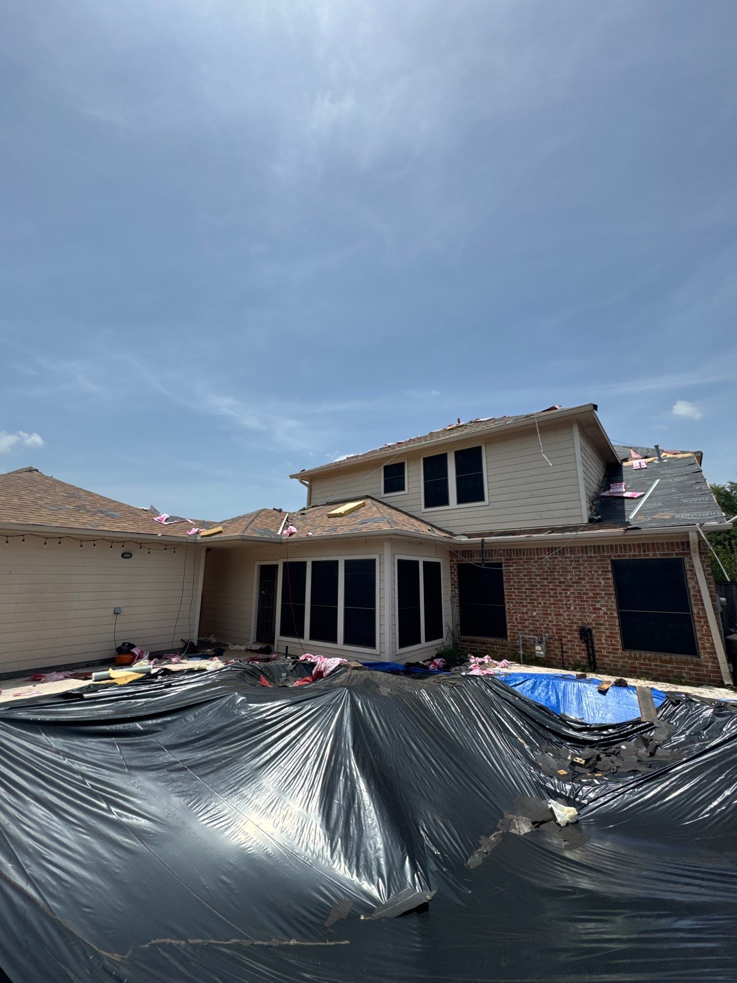 Residential Roof Replacement using OWENS CORNING OAKRIDGE by Elite Roofing LLC