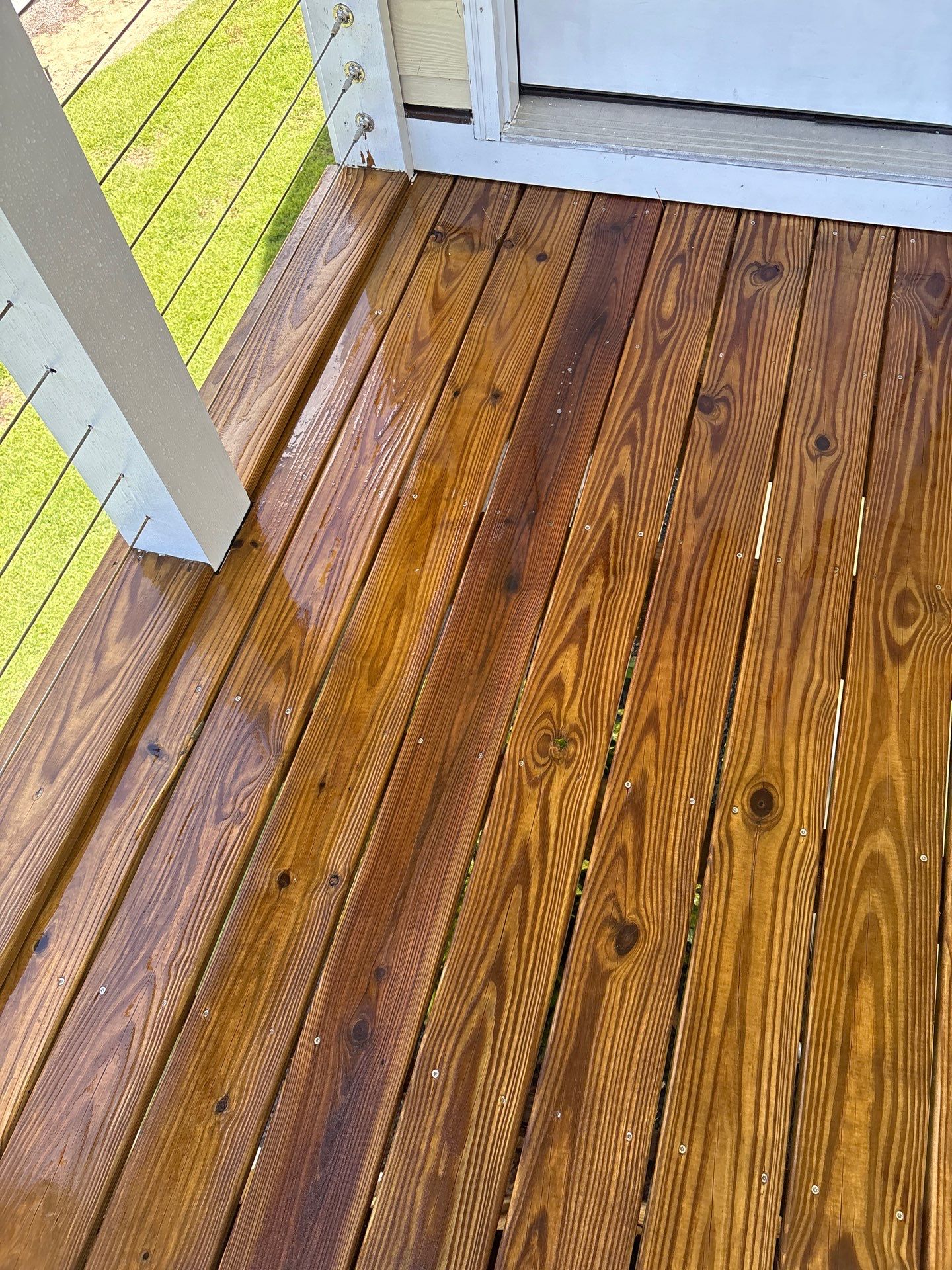 Wood Deck using Wood Sealant by DuraSeal